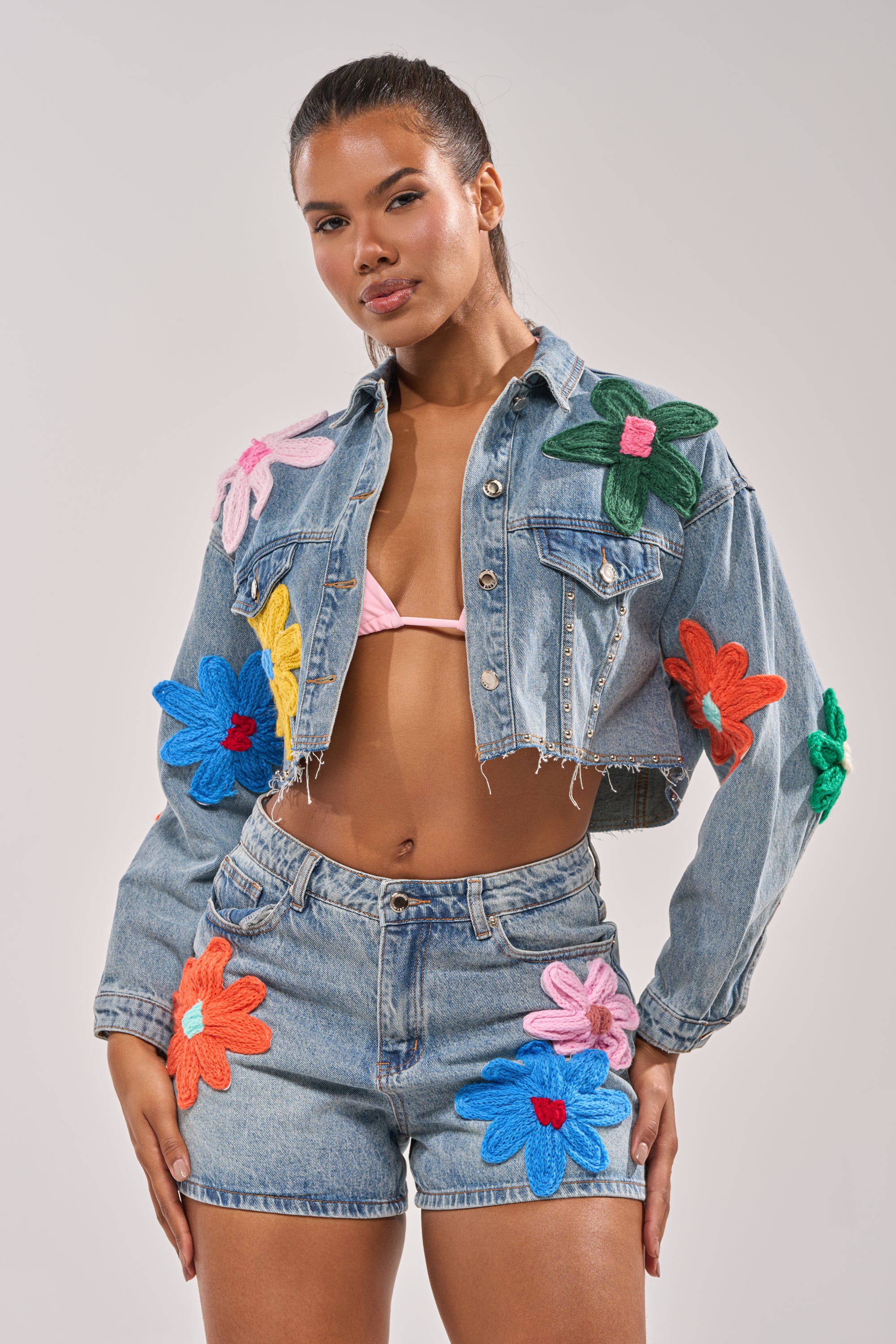 FLOWER PATCH DENIM JACKET - Image 2