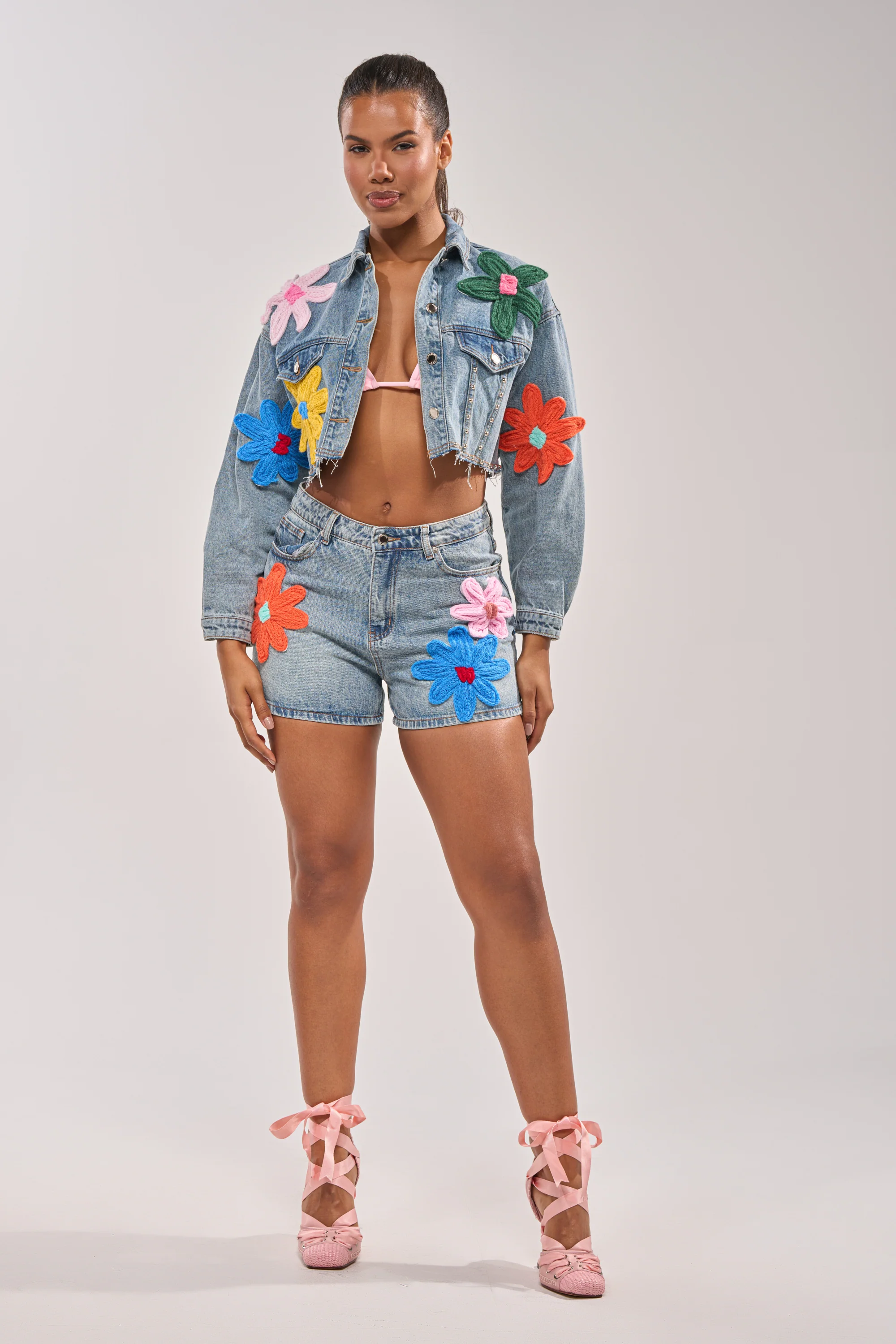 FLOWER PATCH DENIM JACKET - Image 7