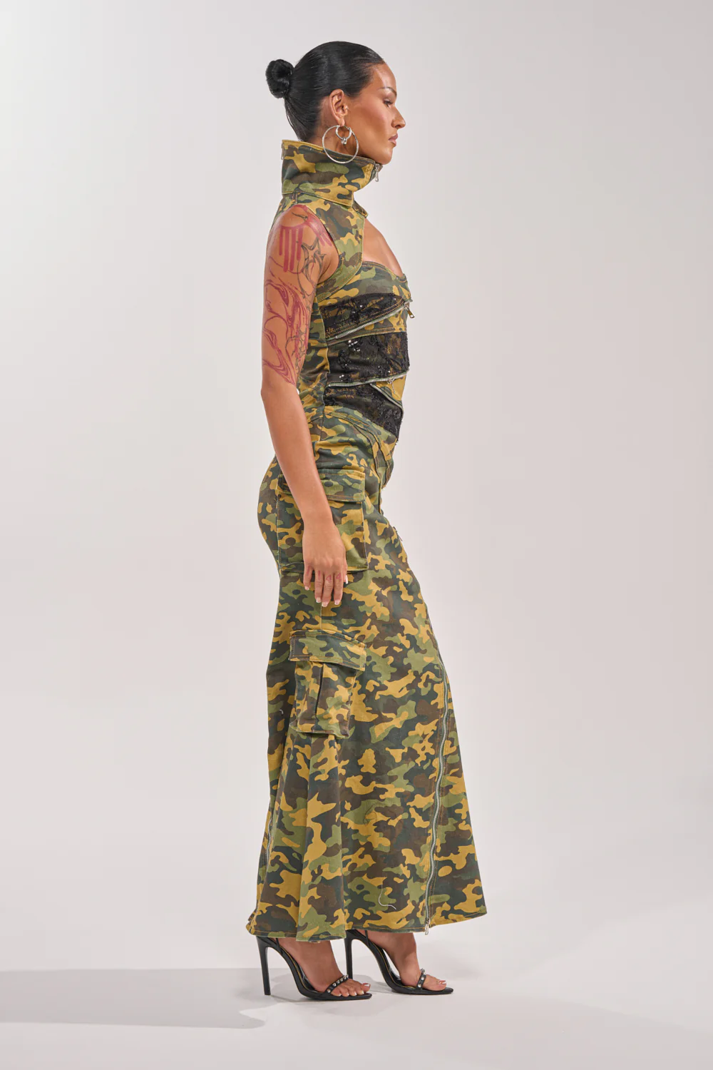 FUSED TOGETHER MOCK NECK MAXI DRESS IN CAMO - Image 6