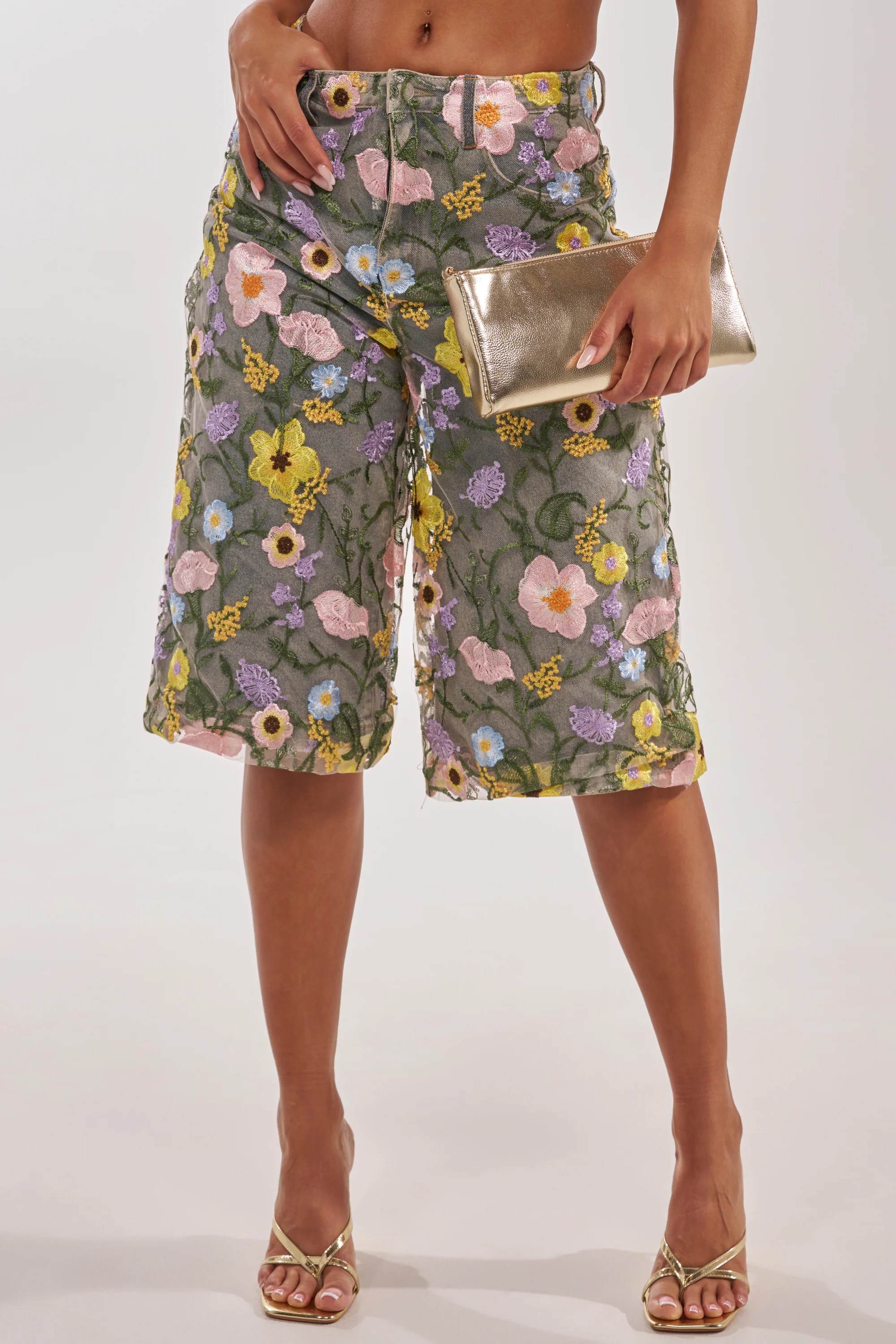 GARDEN PARTY STRETCH DENIM WITH FLORAL TULLE BERMUDA SHORTS - Image 4