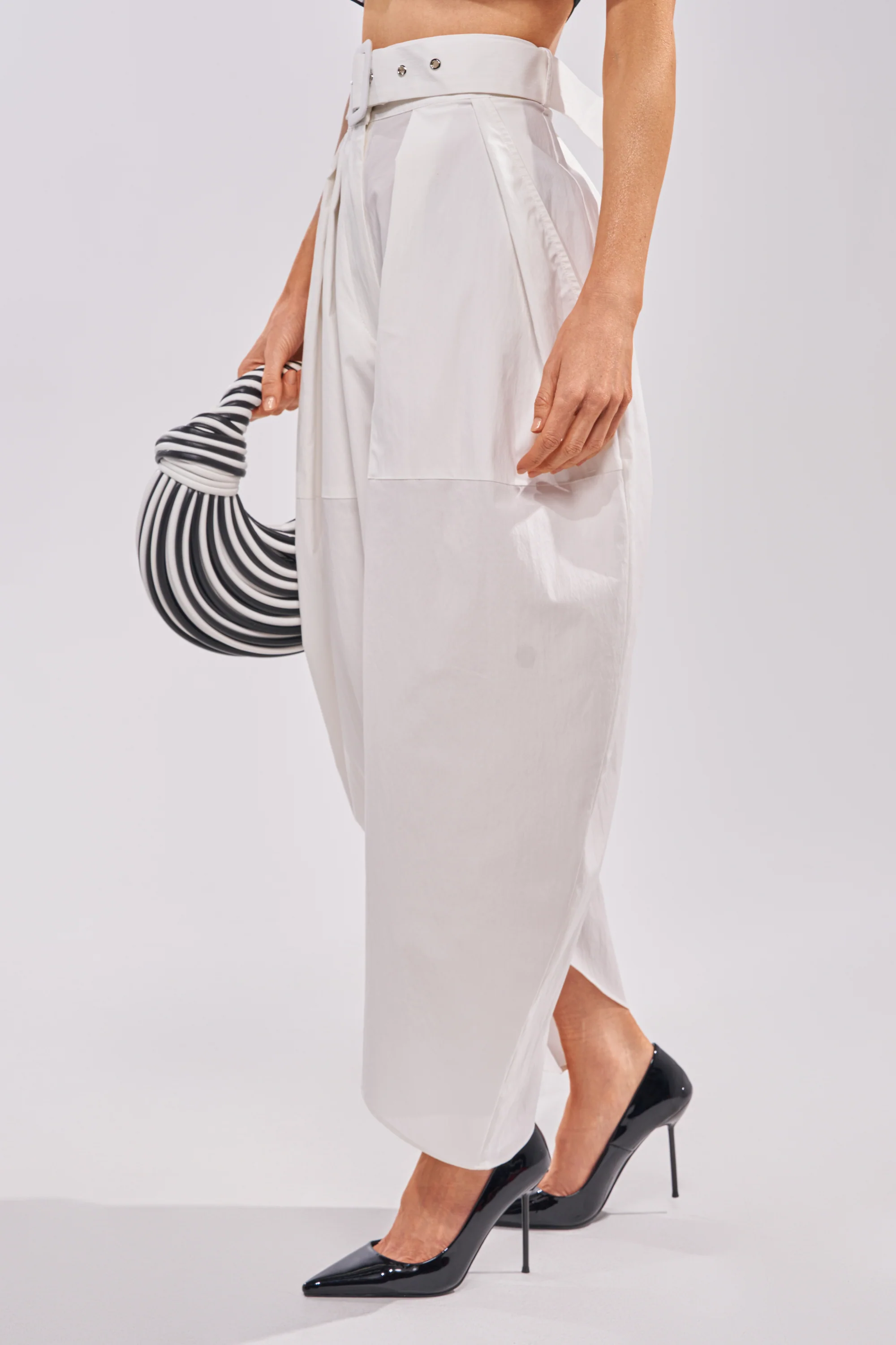 GIVE ME YOUR LOVE TROUSER - Image 3
