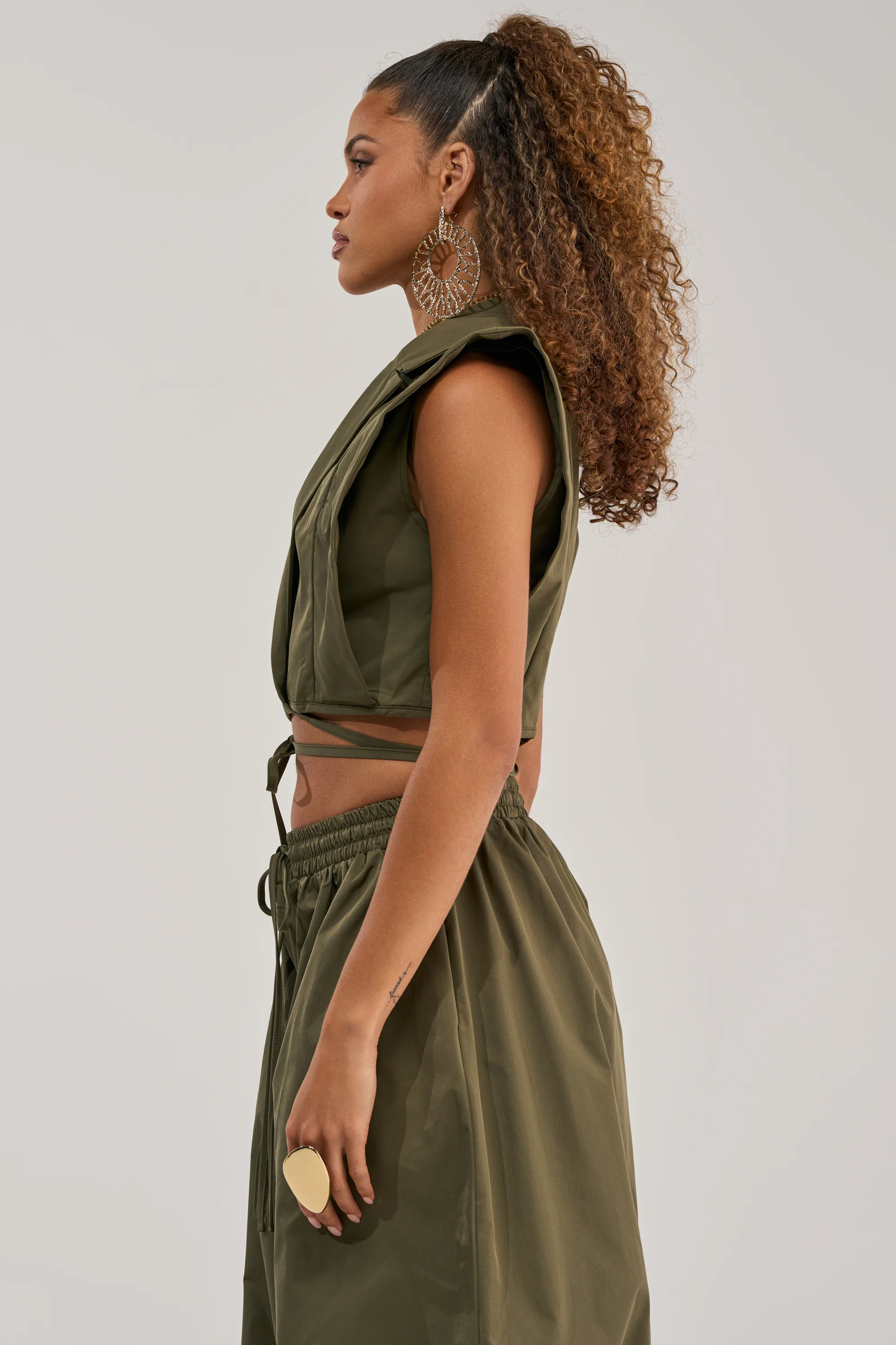GUESS WHO VNECK COLLARED BLOUSE IN OLIVE - Image 6