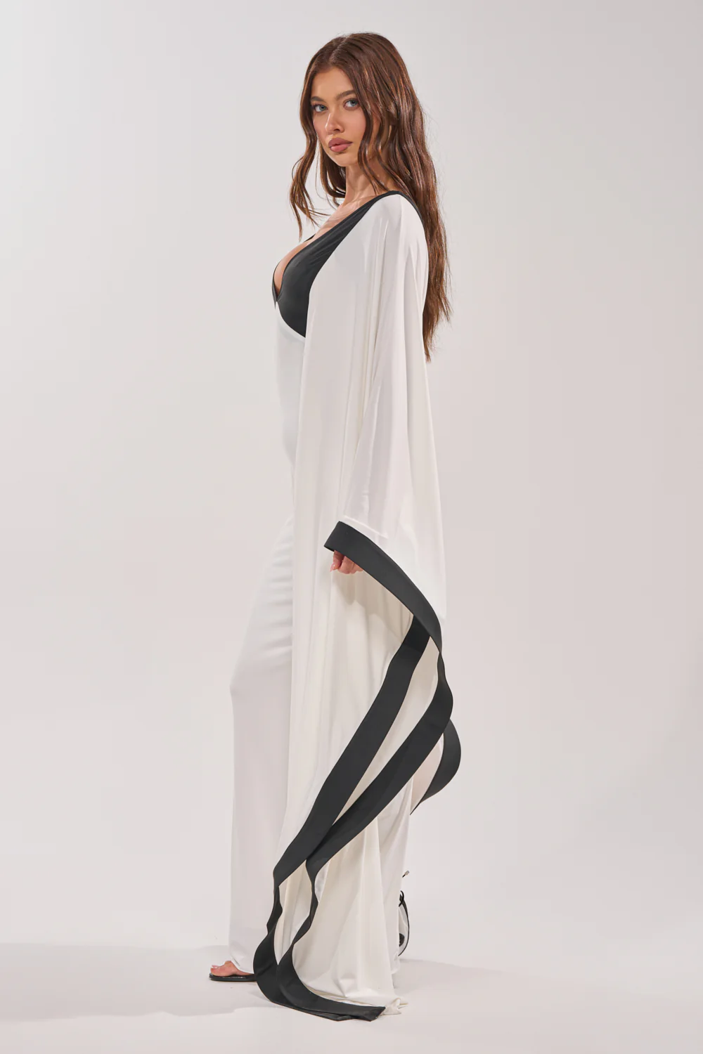 GUEST OF HONOR BODYCON MAXI DRESS - Image 3