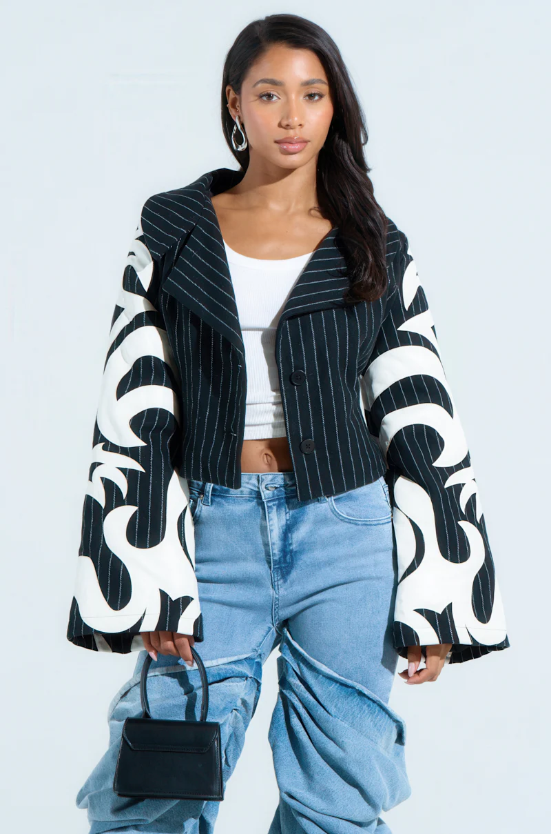 HEART ON FIRE EMBROIDERED BLAZER - Image 3