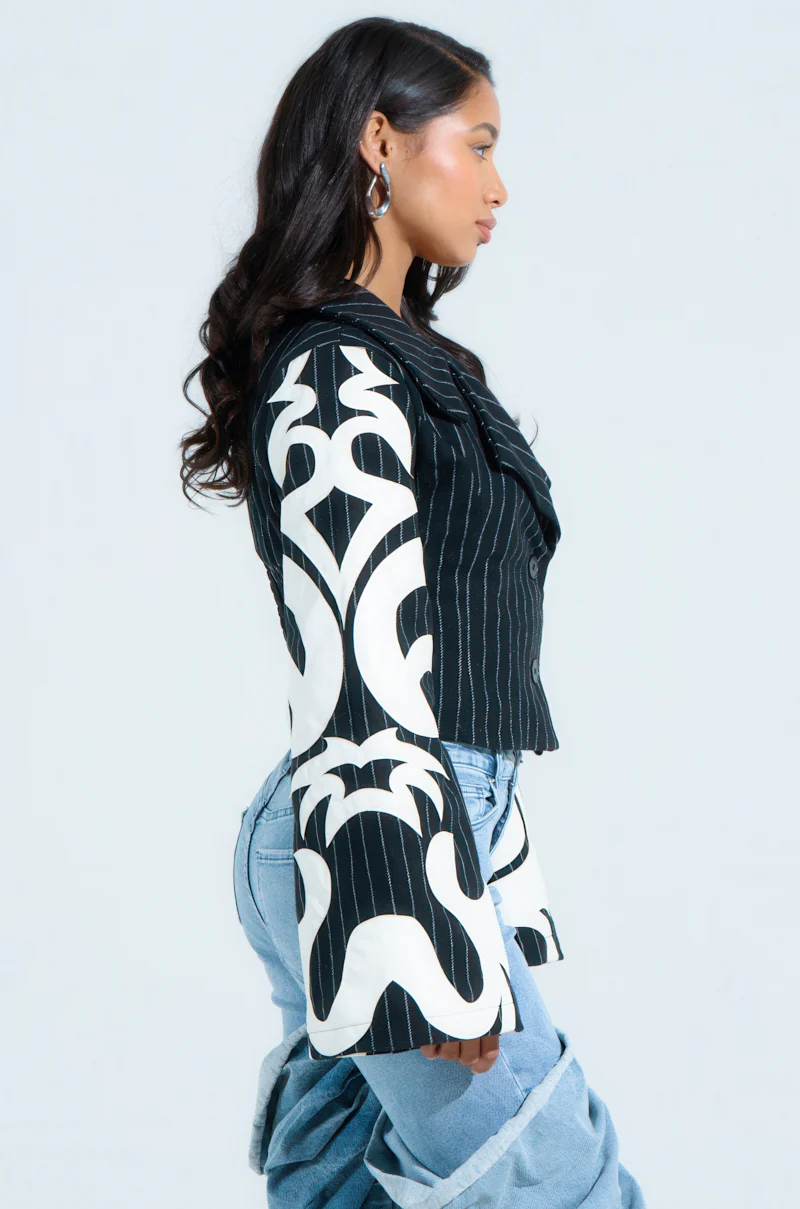 HEART ON FIRE EMBROIDERED BLAZER - Image 5