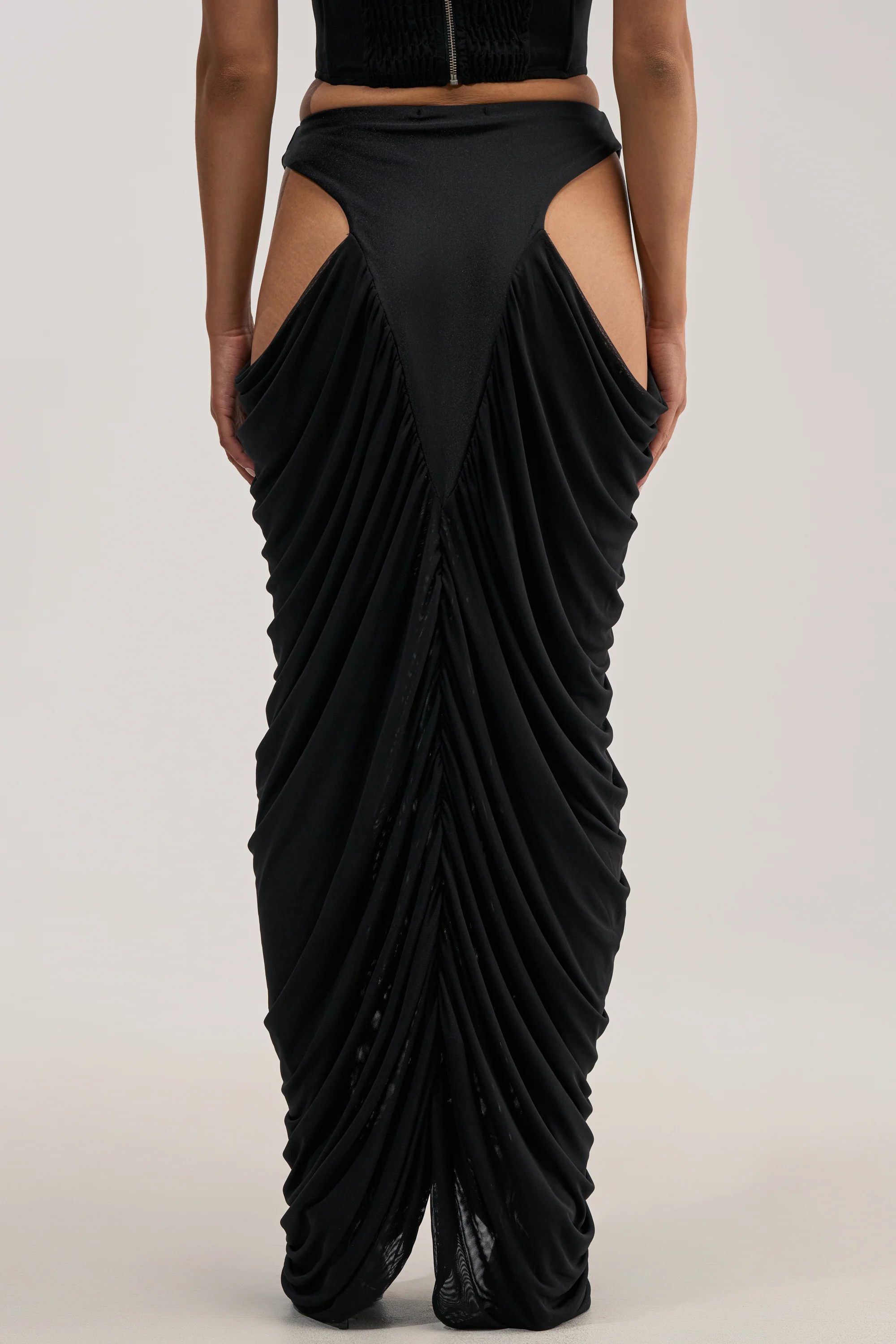 HOTTIE ALERT MESH MAXI SKIRT - Image 5