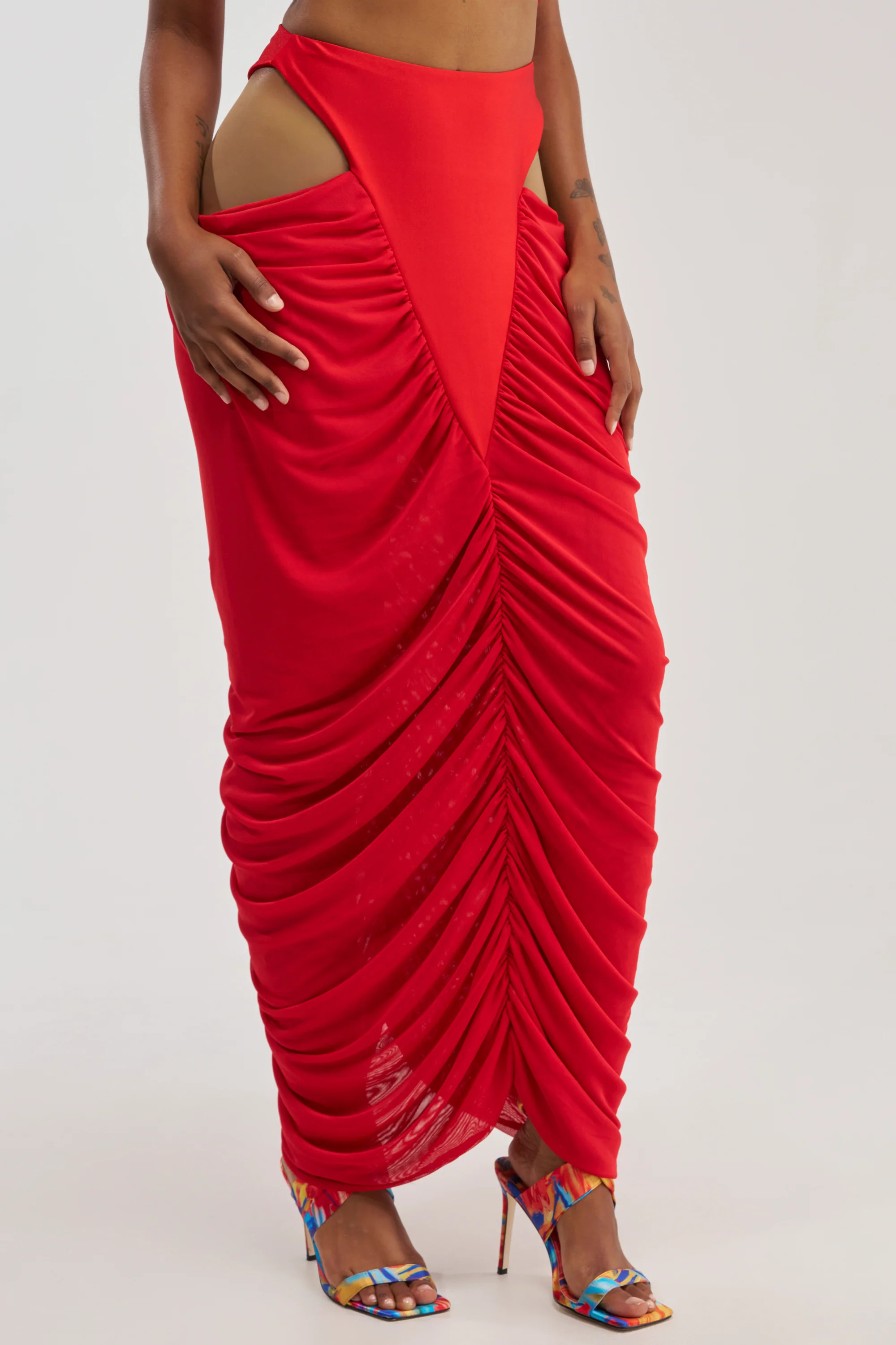 HOTTIE ALERT MESH MAXI SKIRT IN RED - Image 2