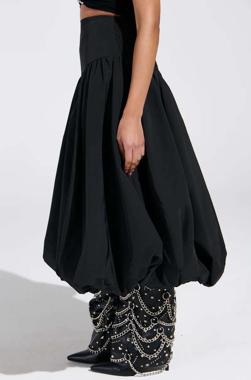 I FOUND YOU DROP WAIST MIDI SKIRT IN BLACK - Image 4