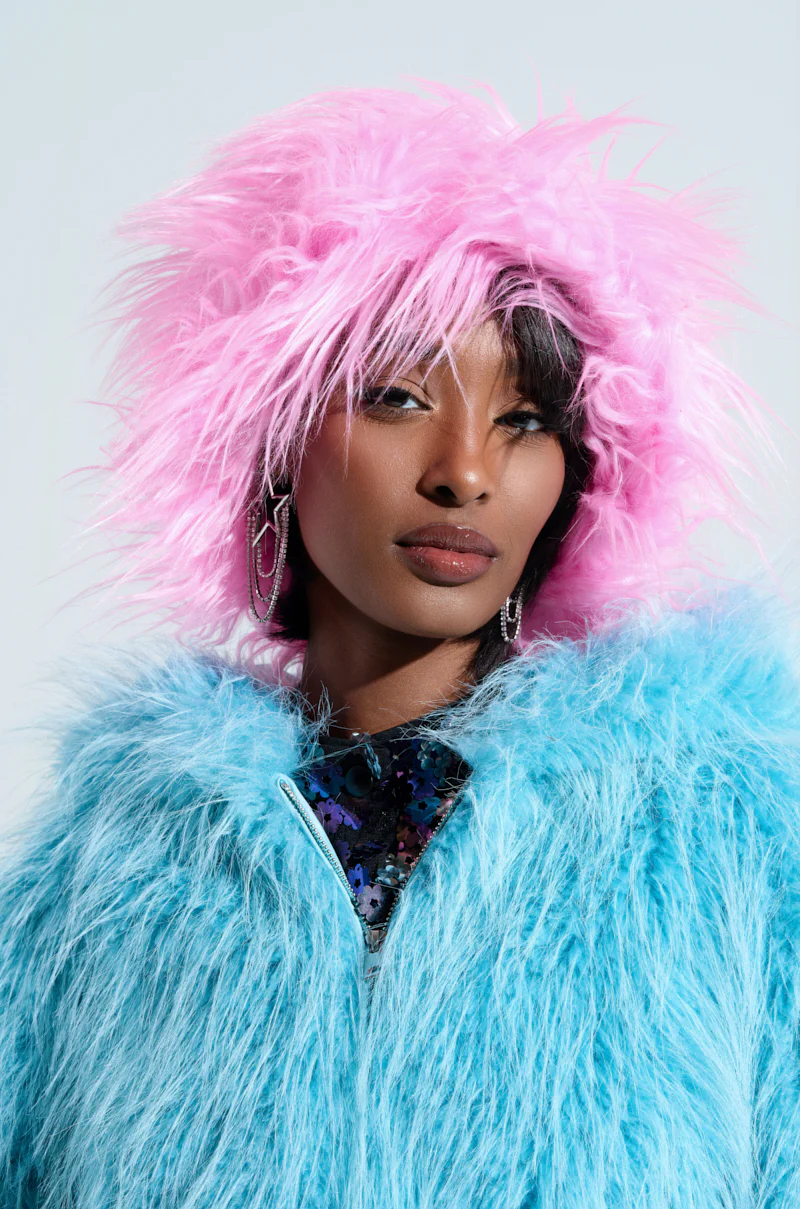 I LOVE YOU FAUX FUR BUCKET HAT - Image 2