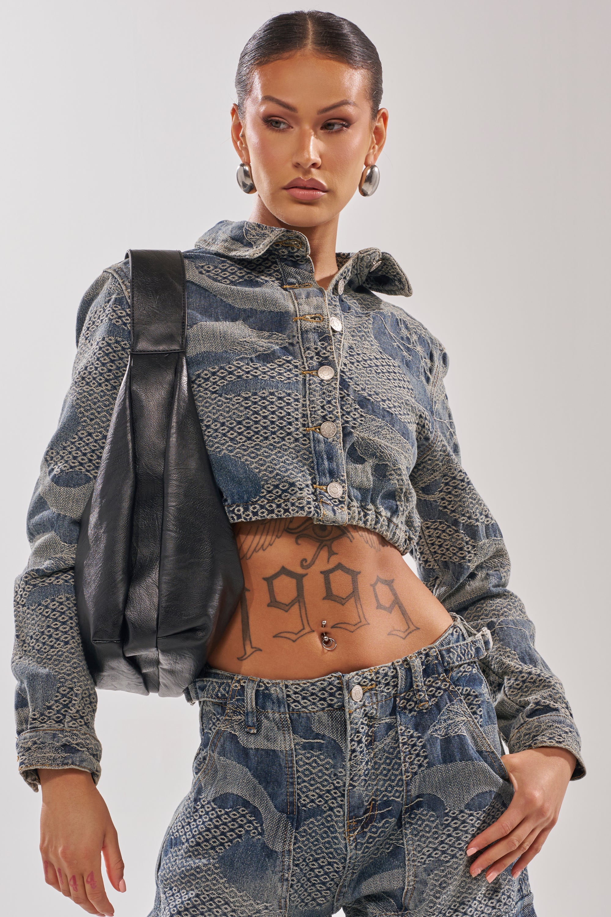 I THINK YOU WANNA KNOW DENIM BUTTON DOWN - Image 2