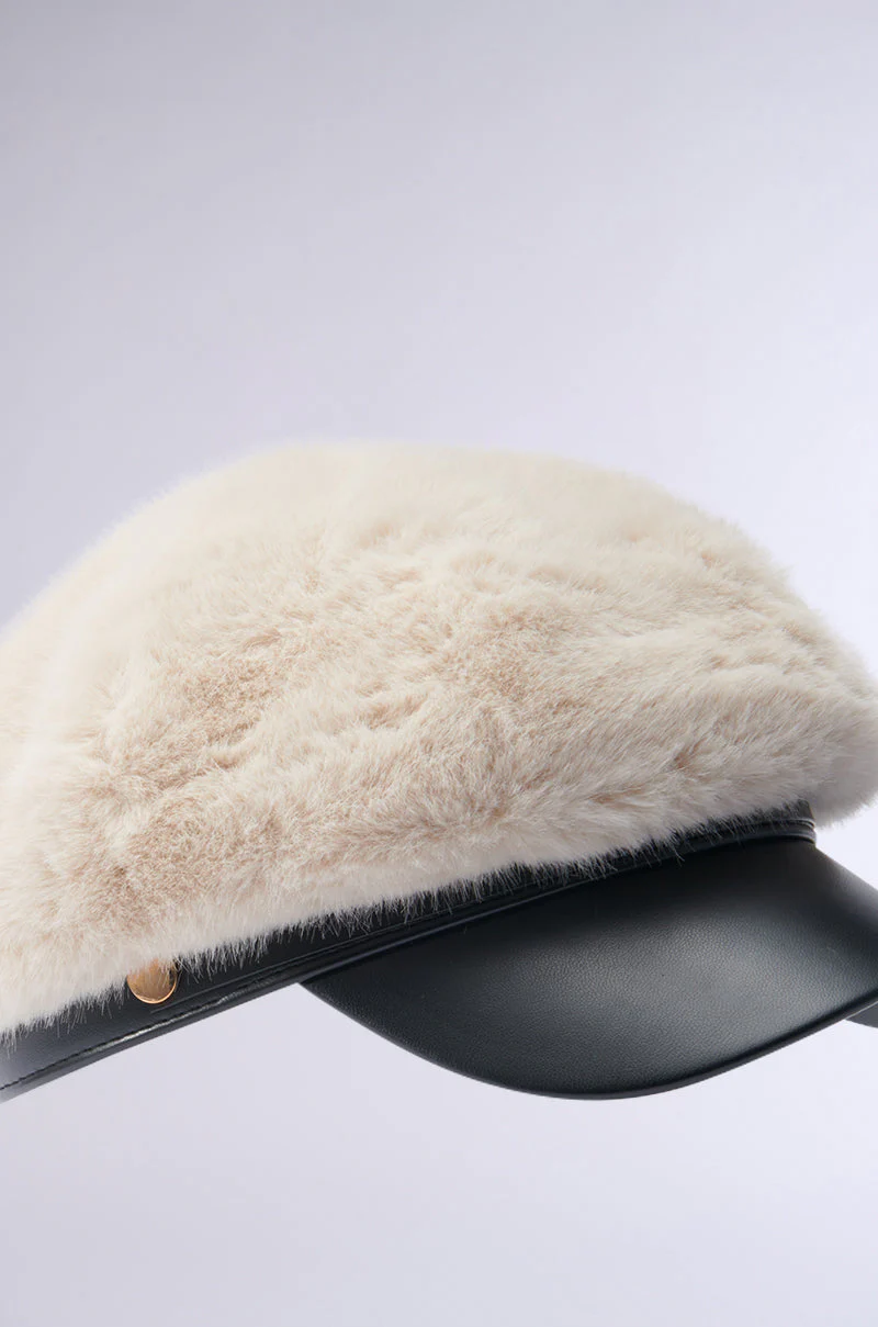 IN THE CITY FUR BRIM HAT - Image 9