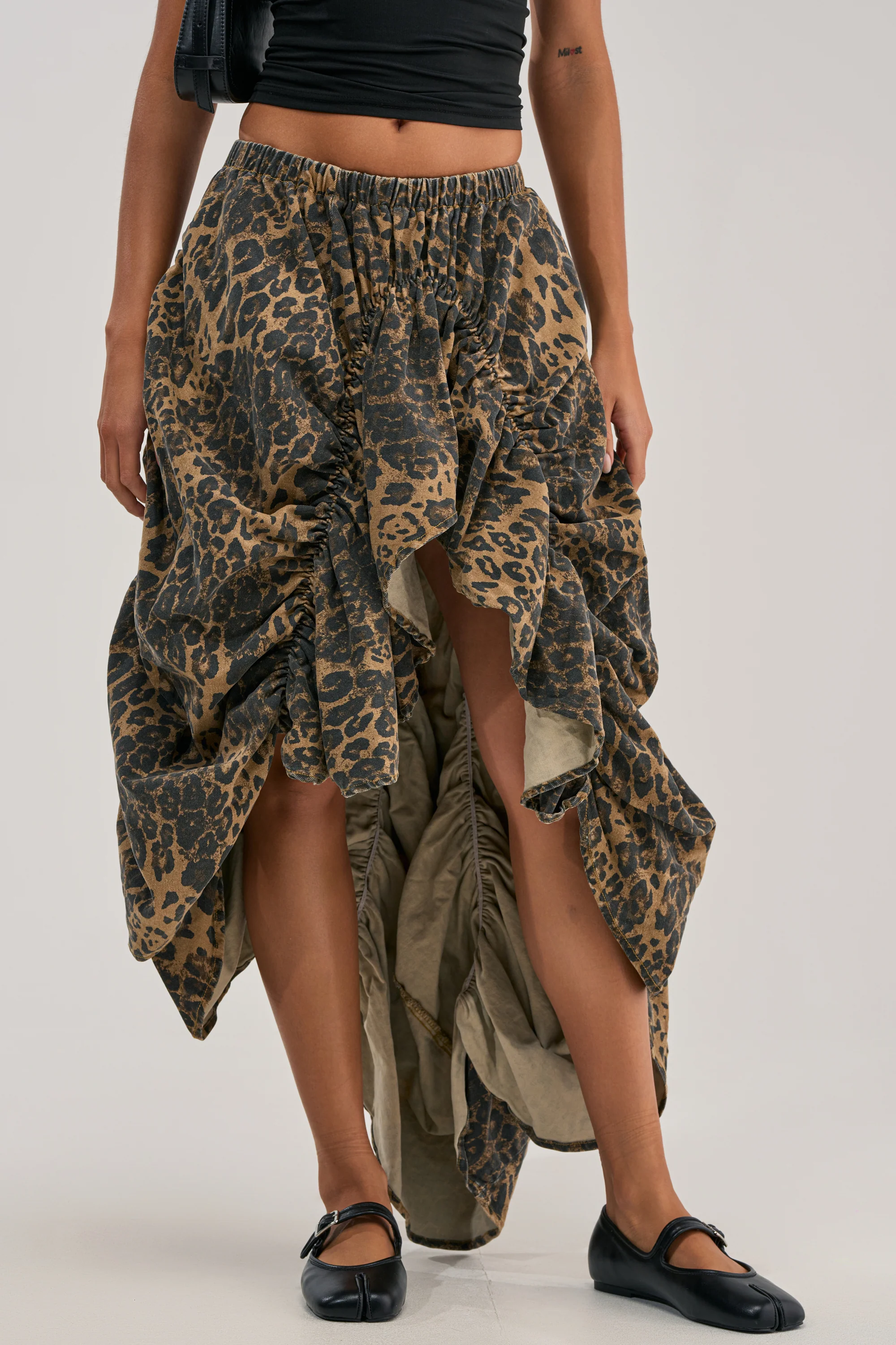 IN TO THE WILD CHEETAH RUCHED MIDI SKIRT - Image 2
