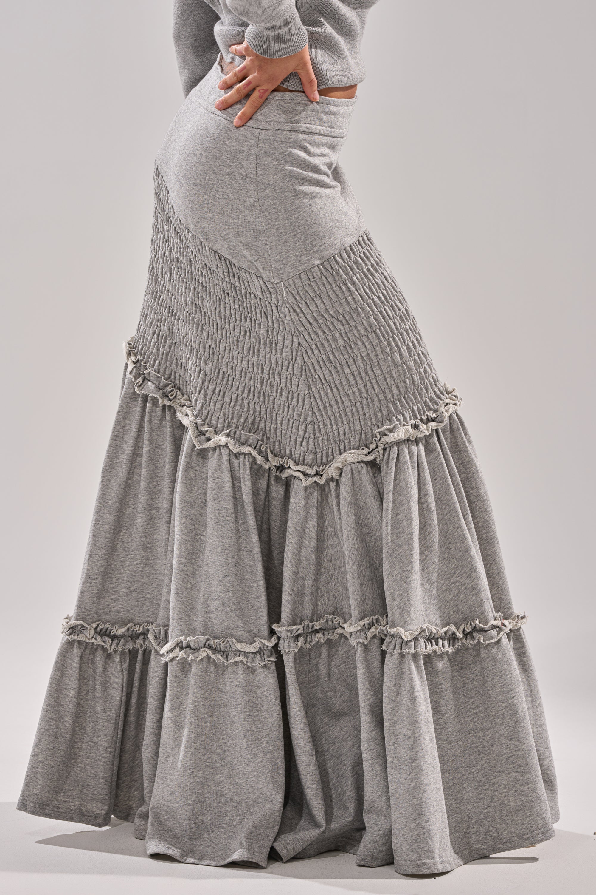 IT ONLY GETS BETTER RUCHED MAXI SKIRT IN HEATHER GREY - Image 4