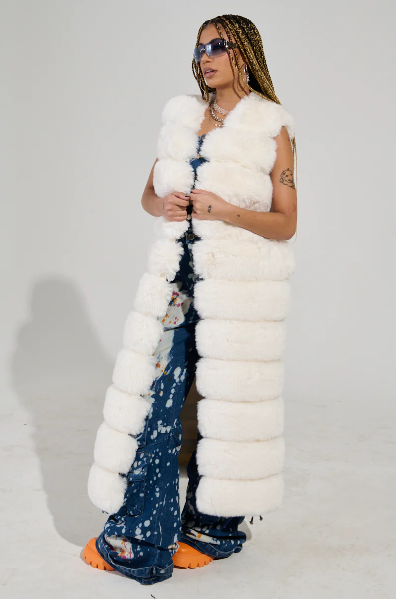 JENNY LIN FAUX FUR MAXI VEST IN WHITE - Image 8