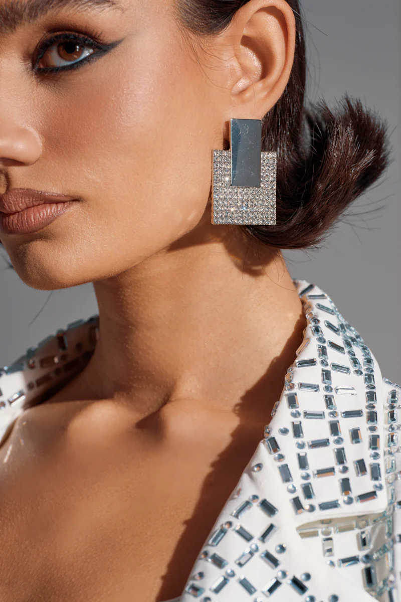 JESS STATEMENT EARRING