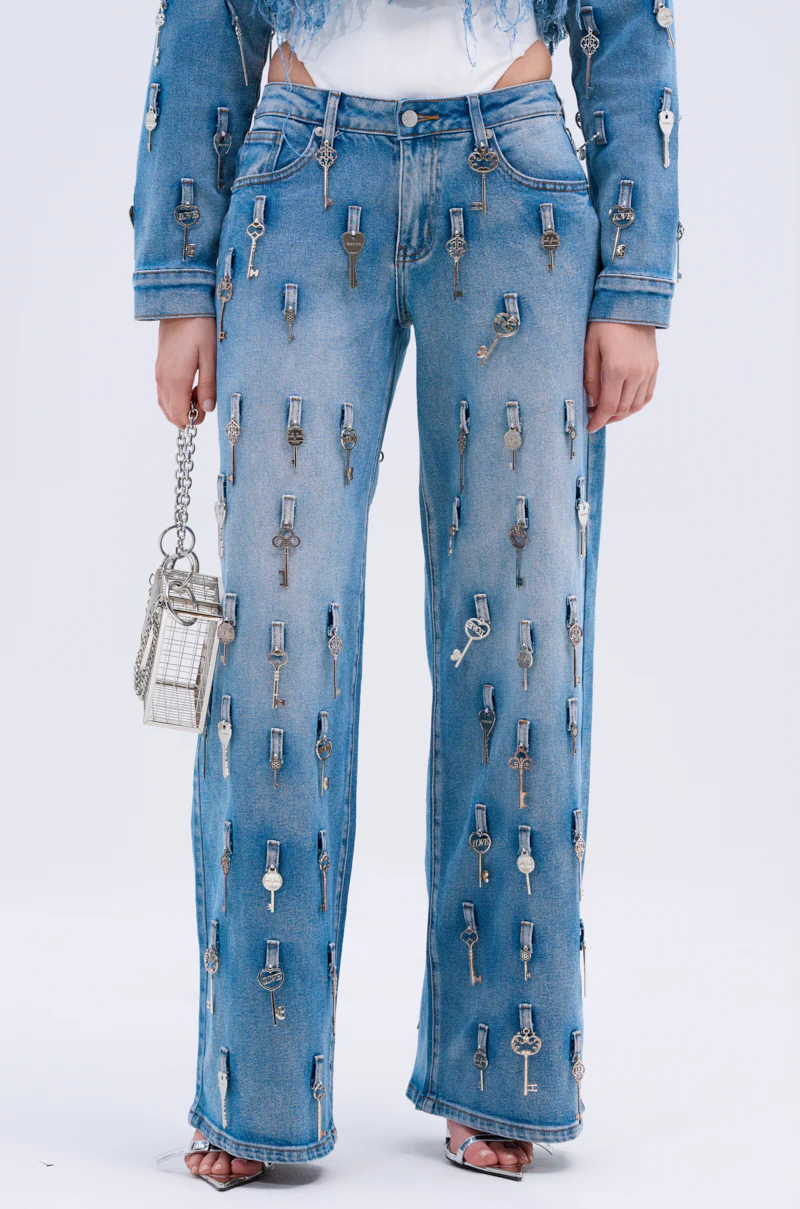 KEY TO THE CITY RELAXED FIT JEANS