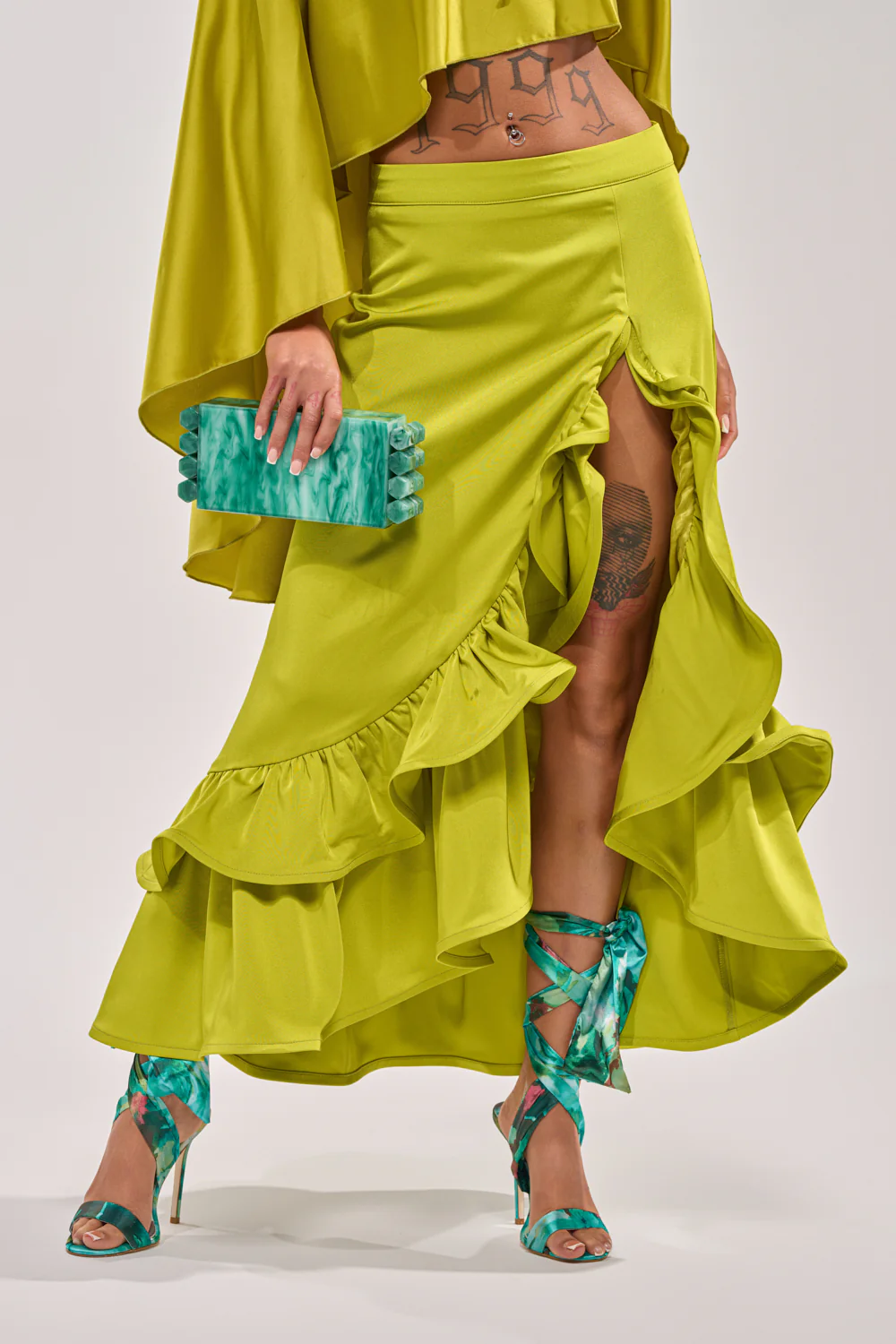 LADY LUXE RUCHED MIDI SKIRT WITH HIGH SLIT - Image 3