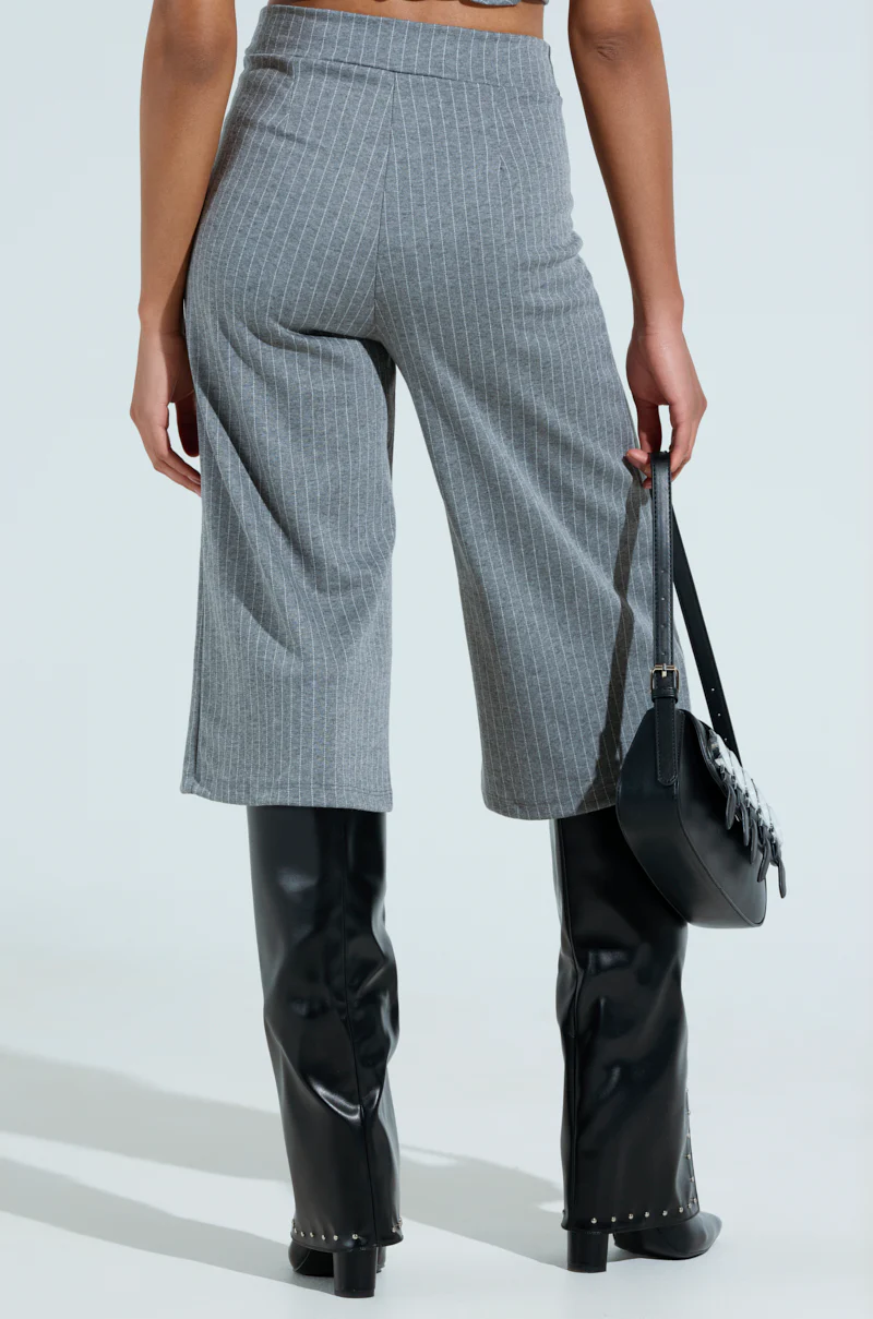 LANA PINSTRIPE SHORTS - Image 6