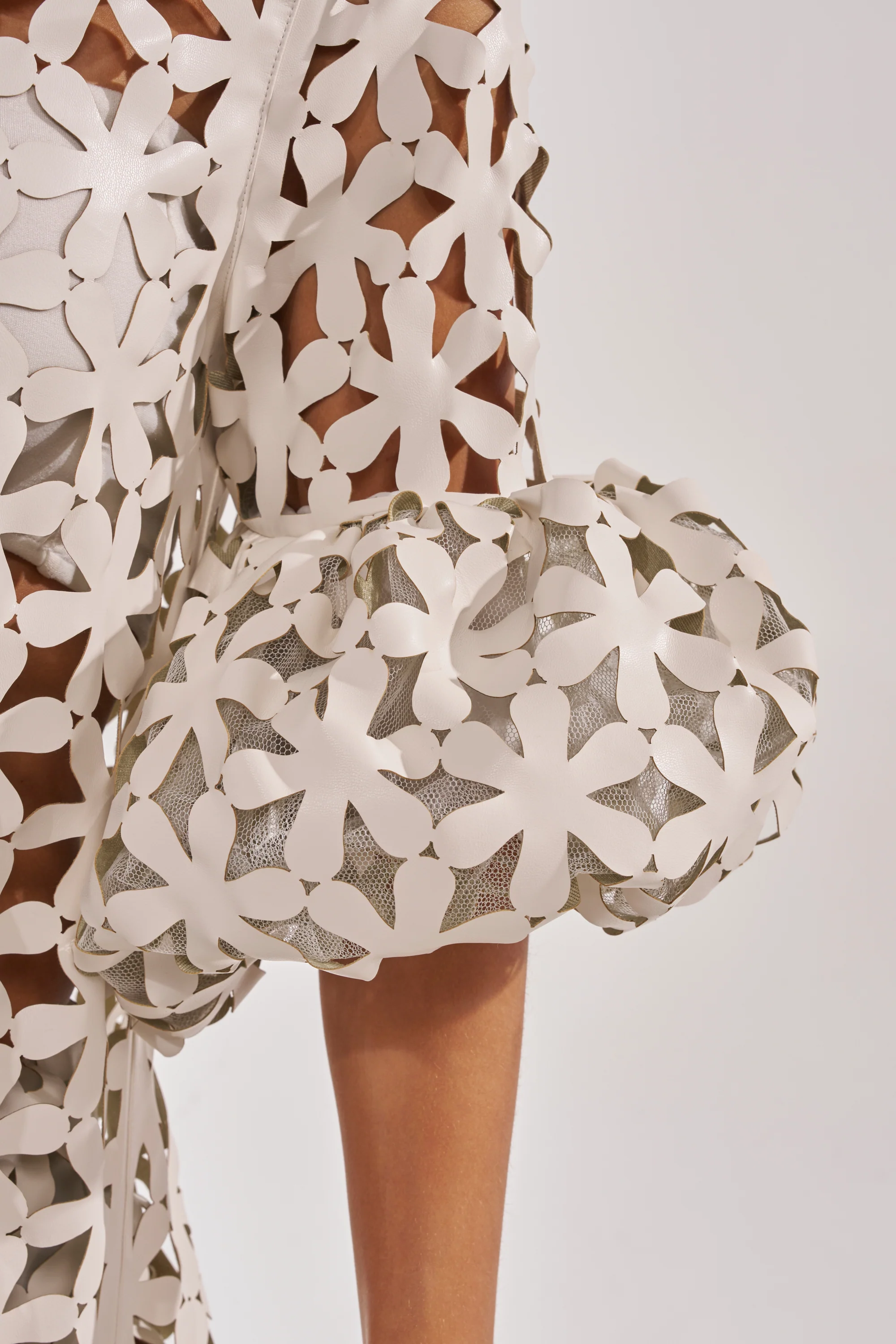 LEAH DUSTER - Image 8