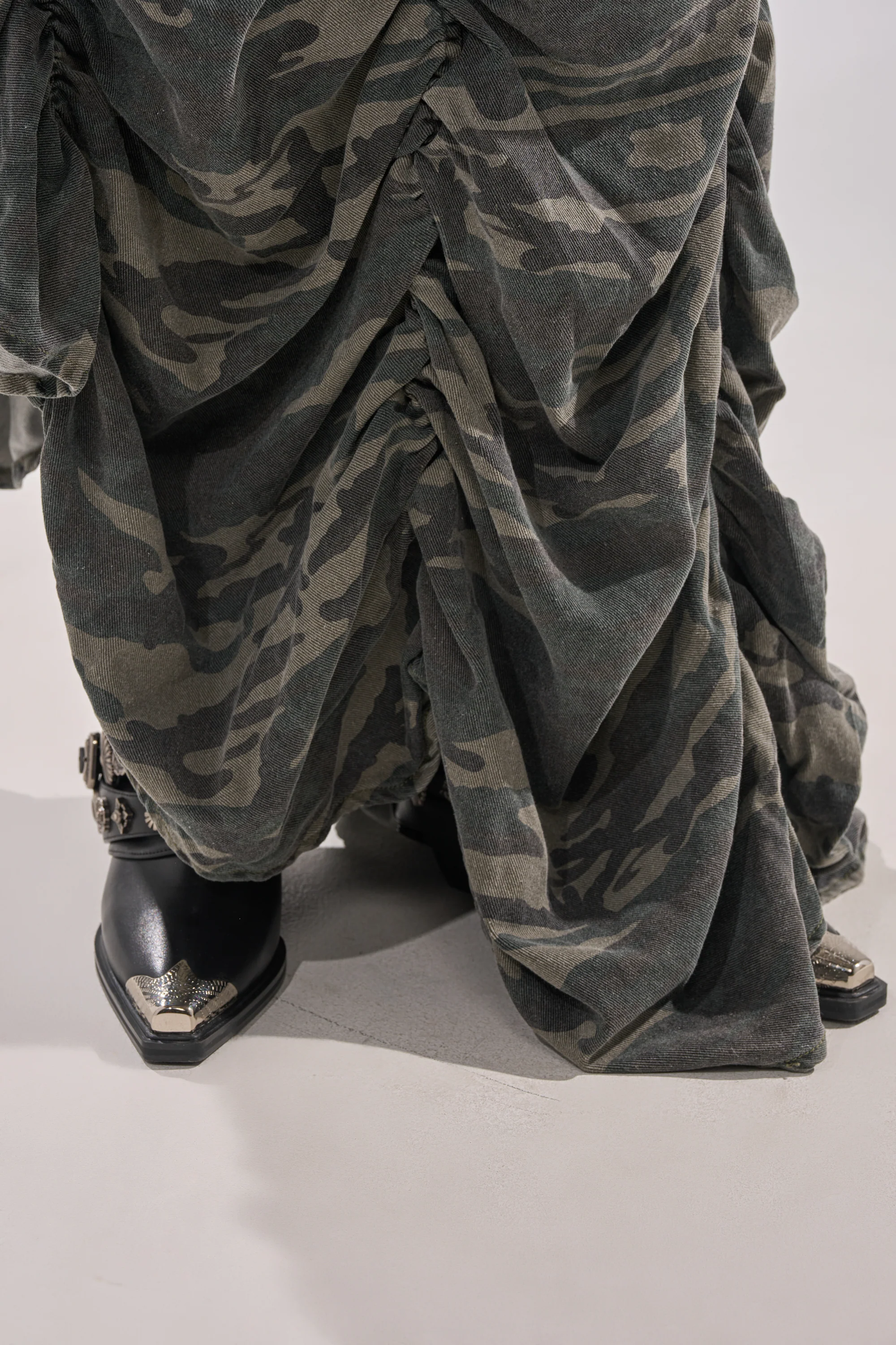 LETS CHANGE IT UP RUCHED MIDI SKIRT IN CAMO - Image 11