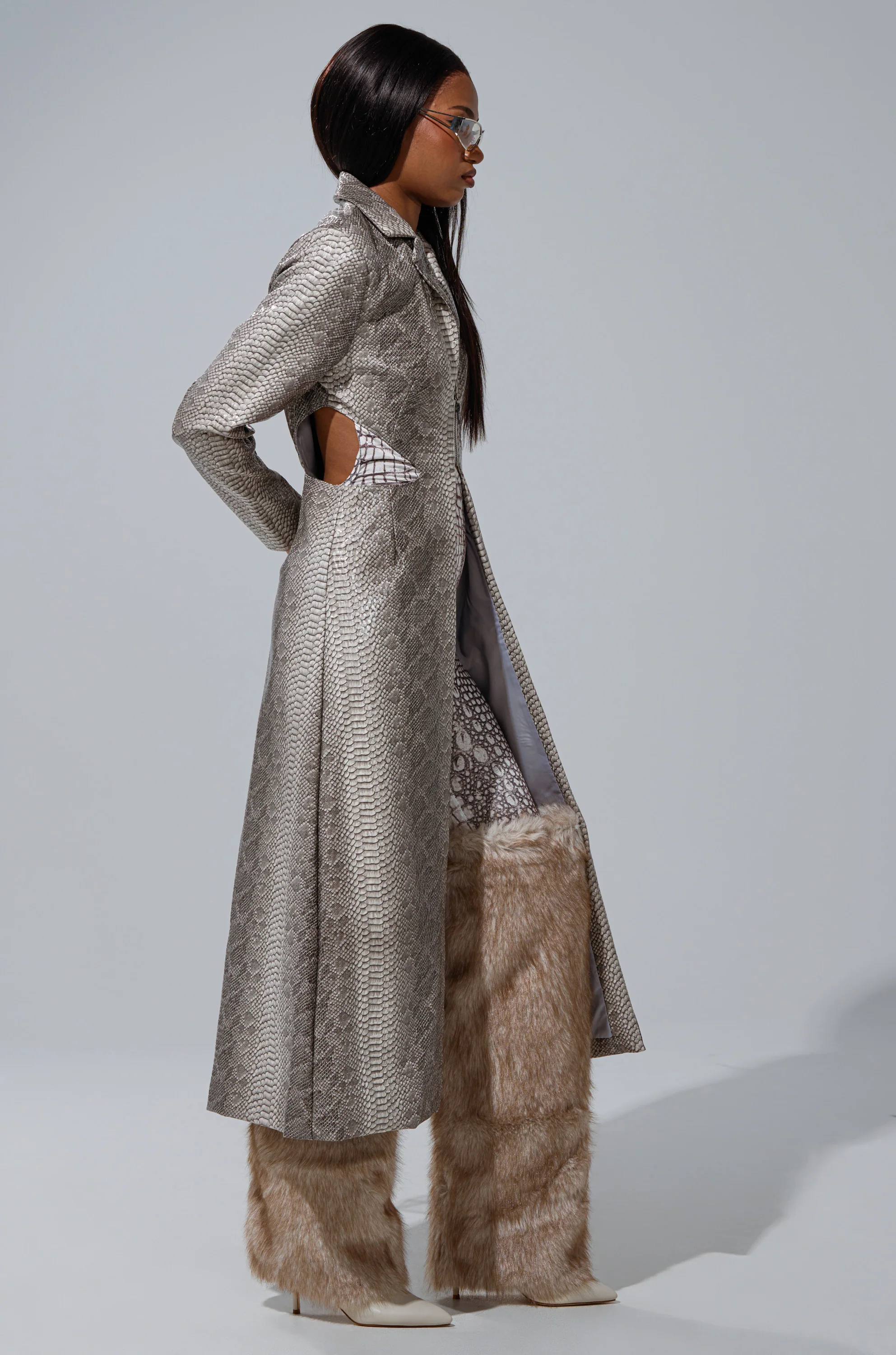 LILA CUTOUT TRENCH - Image 5