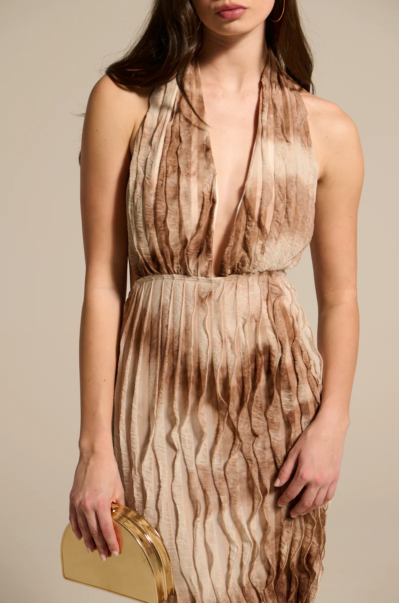 LOOK BUT DON'T TOUCH PRINTED MAXI DRESS - Image 7