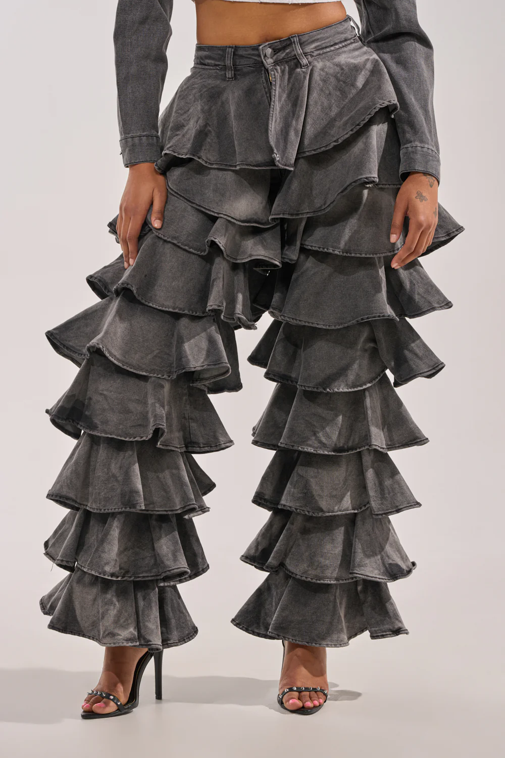 LOOK THIS WAY RUFFLE DENIM PANT - Image 2