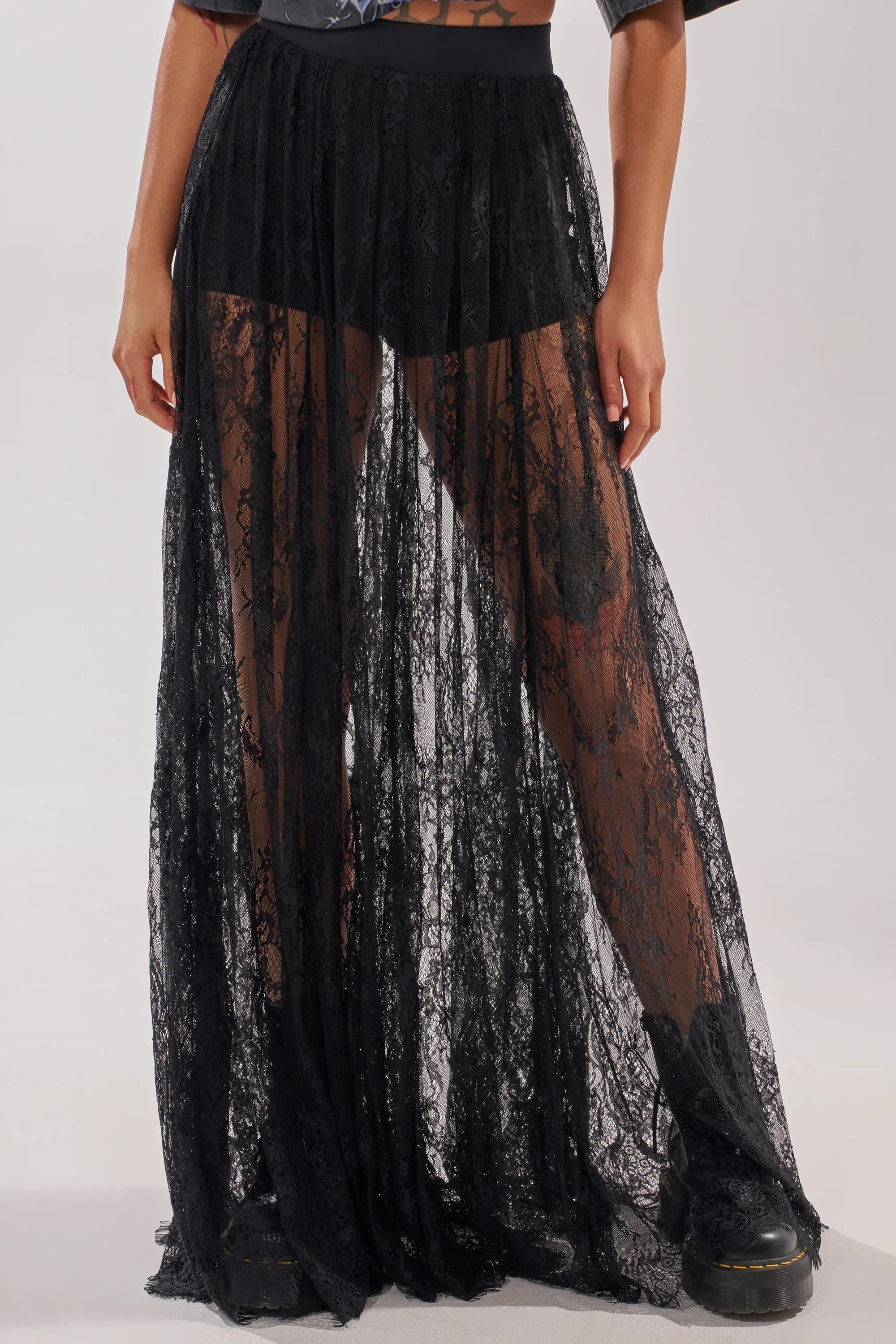 LOVELY DAYS LACE MAXI SKIRT