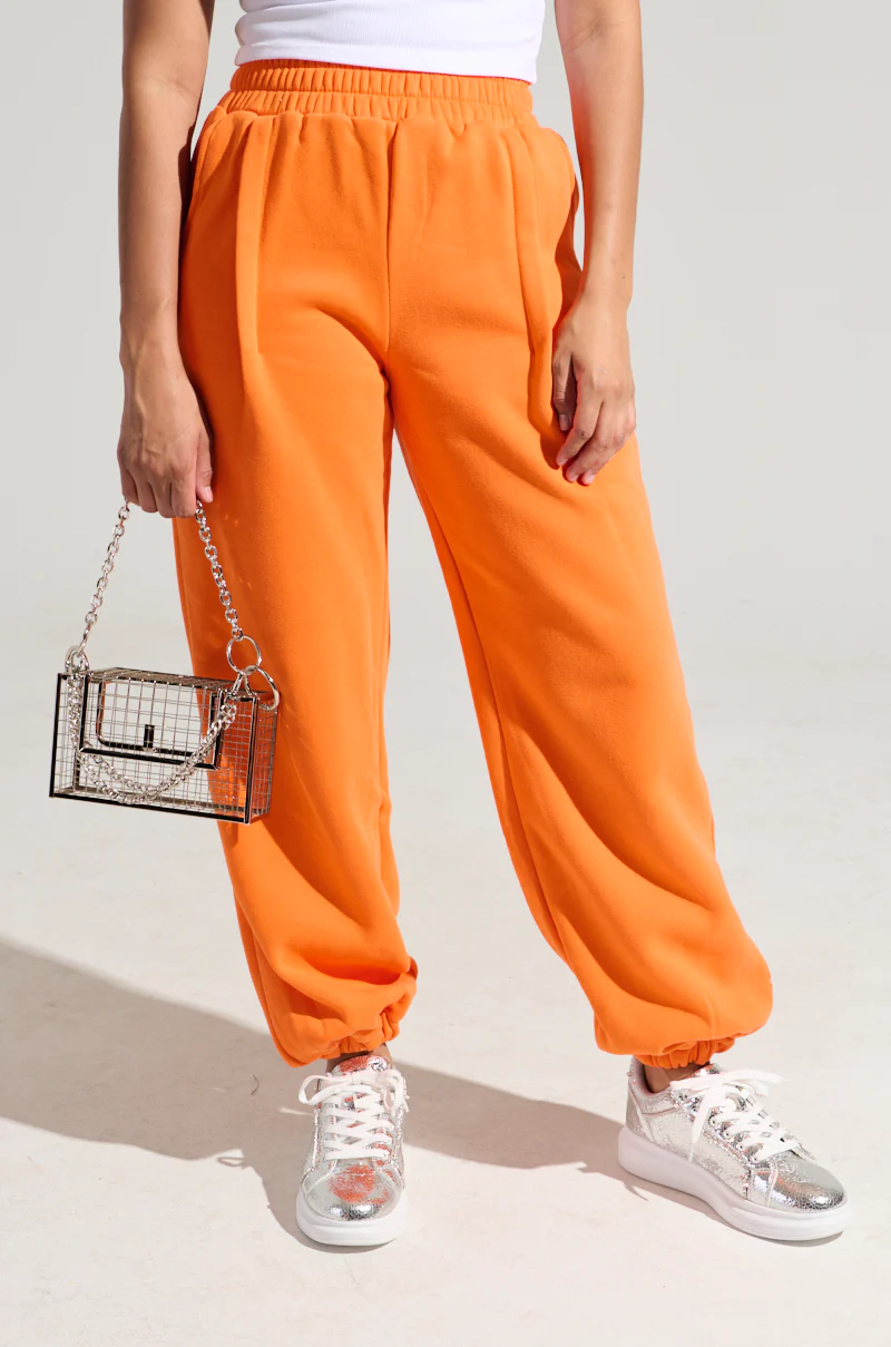 LOVER OVERSIZED JOGGER IN ORANGE - Image 2