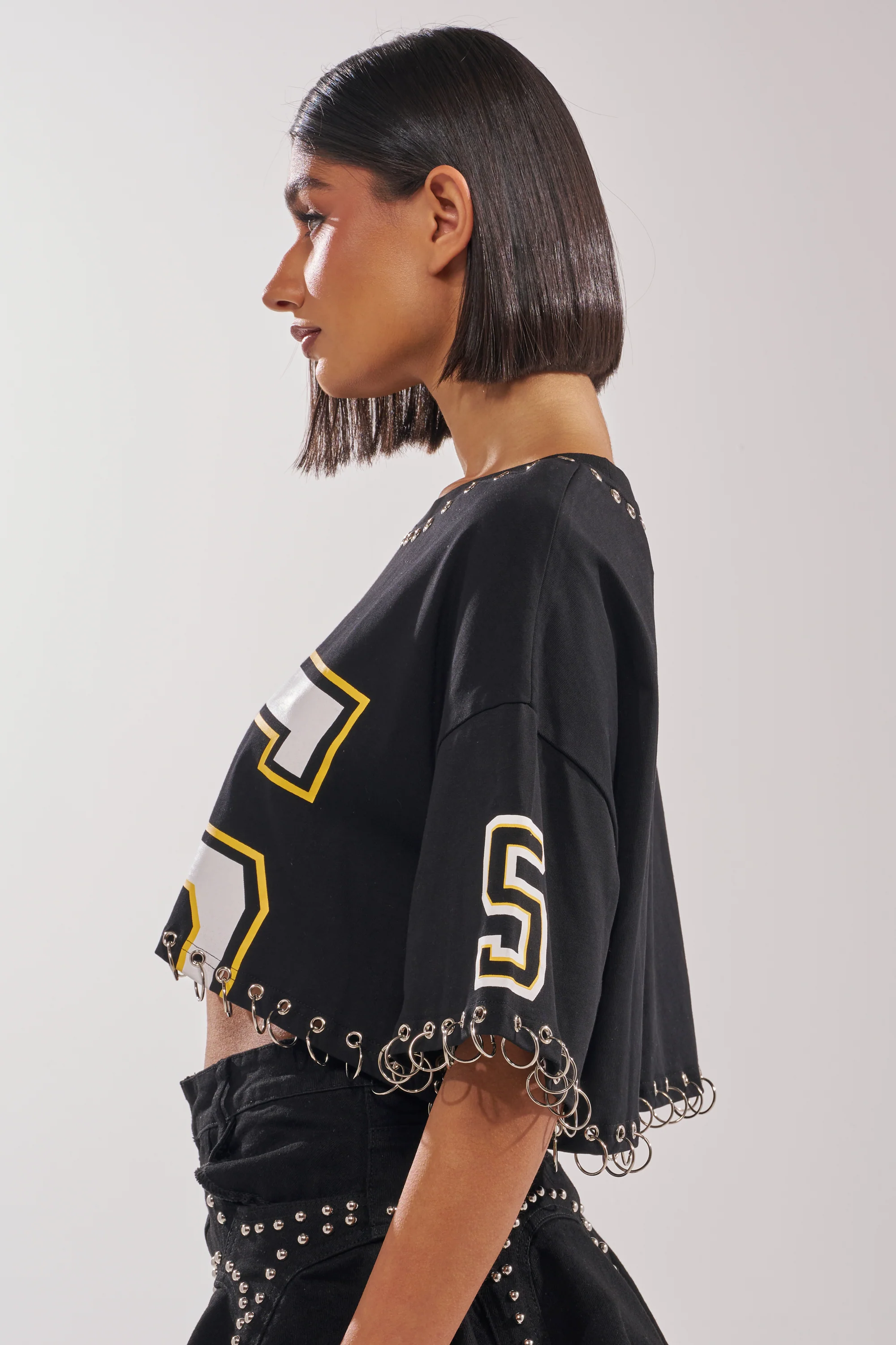 LUCKY ONE CROP TEE - Image 5