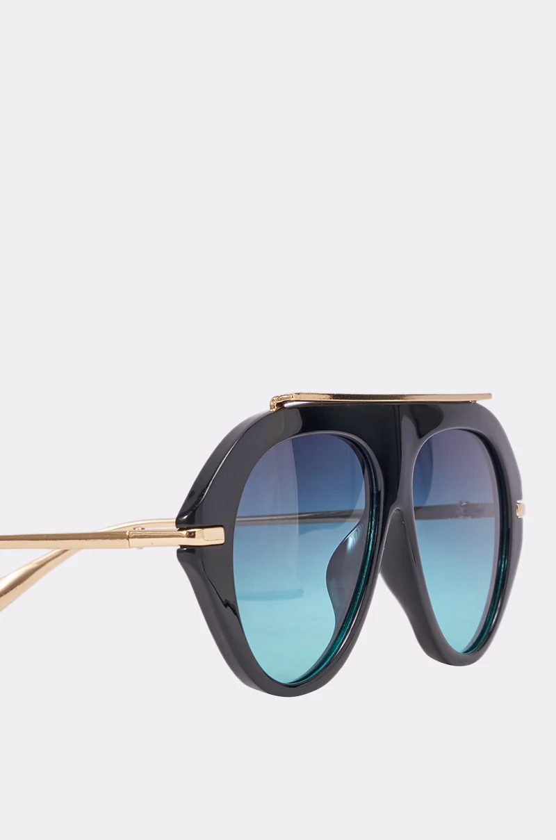 LUXE AIR SUNGLASSES IN BLACK BLUE - Image 7