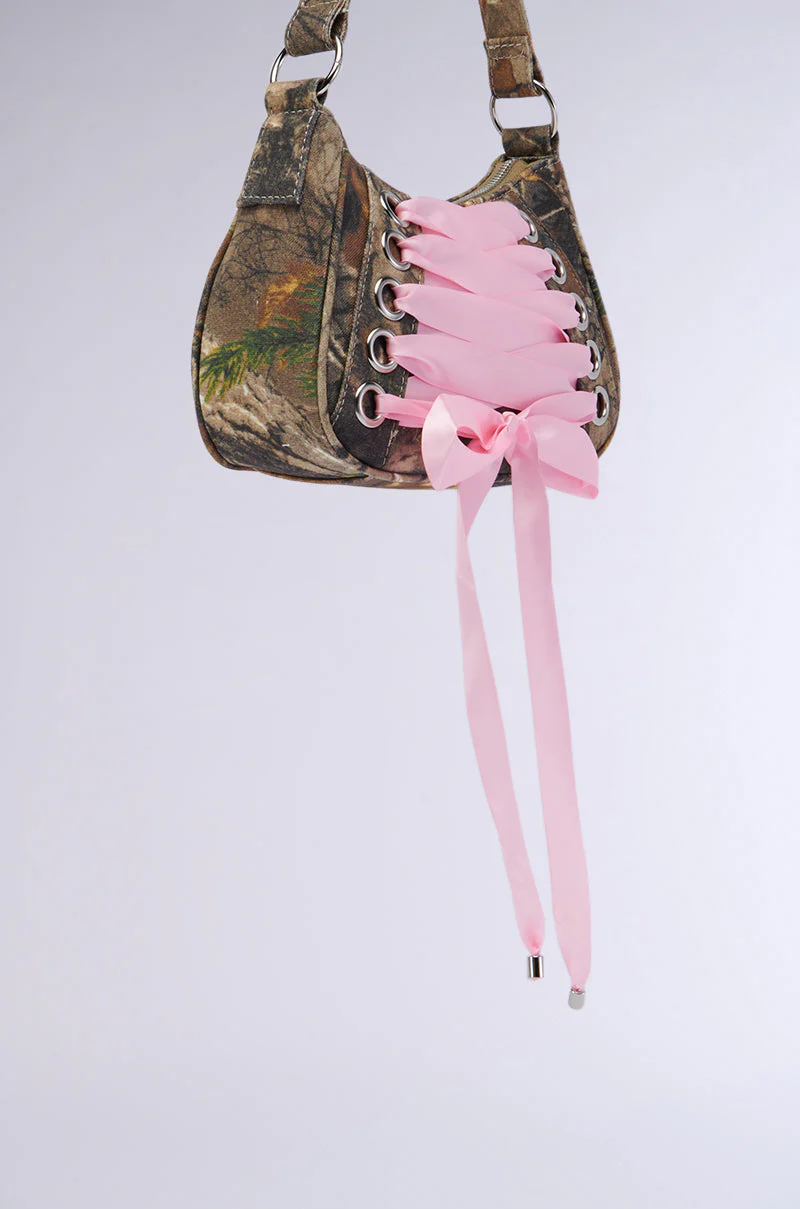 MAKE IT FASHUN CAMO PURSE - Image 6