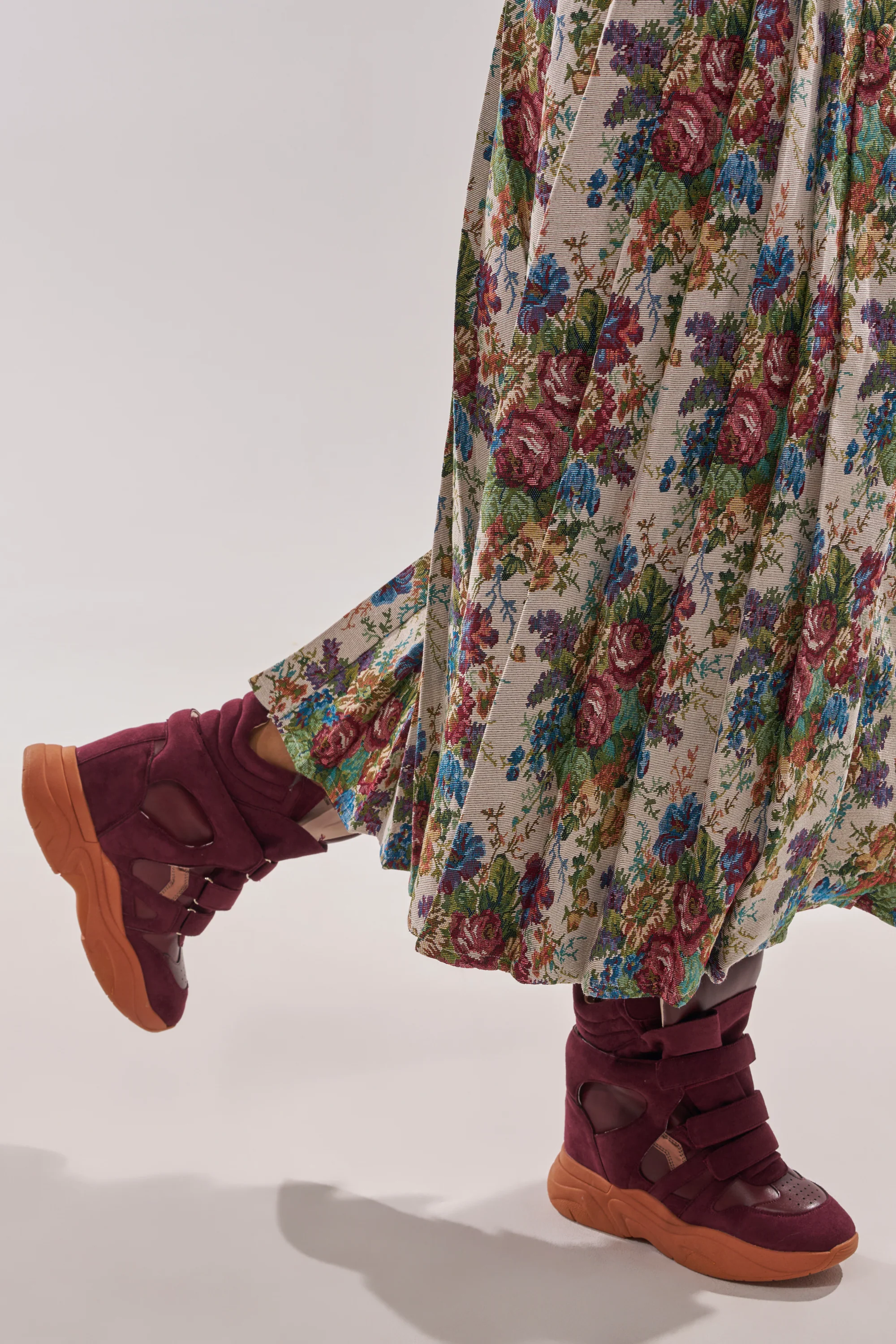 MARANTO BURGUNDY WEDGE FAUX SUEDE SNEAKER - Image 5