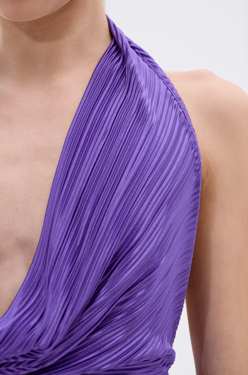 MAYAH COWL NECK PLISSE SLEEVELESS TOP IN PURPLE - Image 9