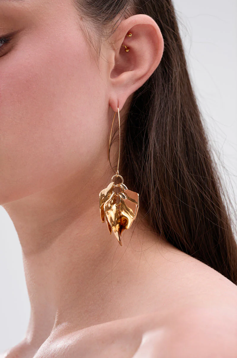 METALLIC MANIA EARRING