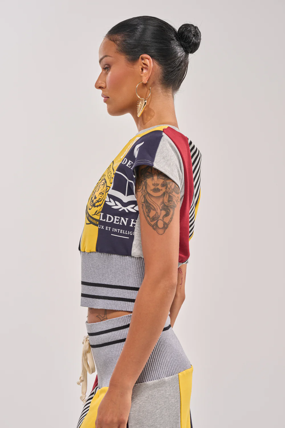 MIXED FEELINGS CROPPED T-SHIRT - Image 4