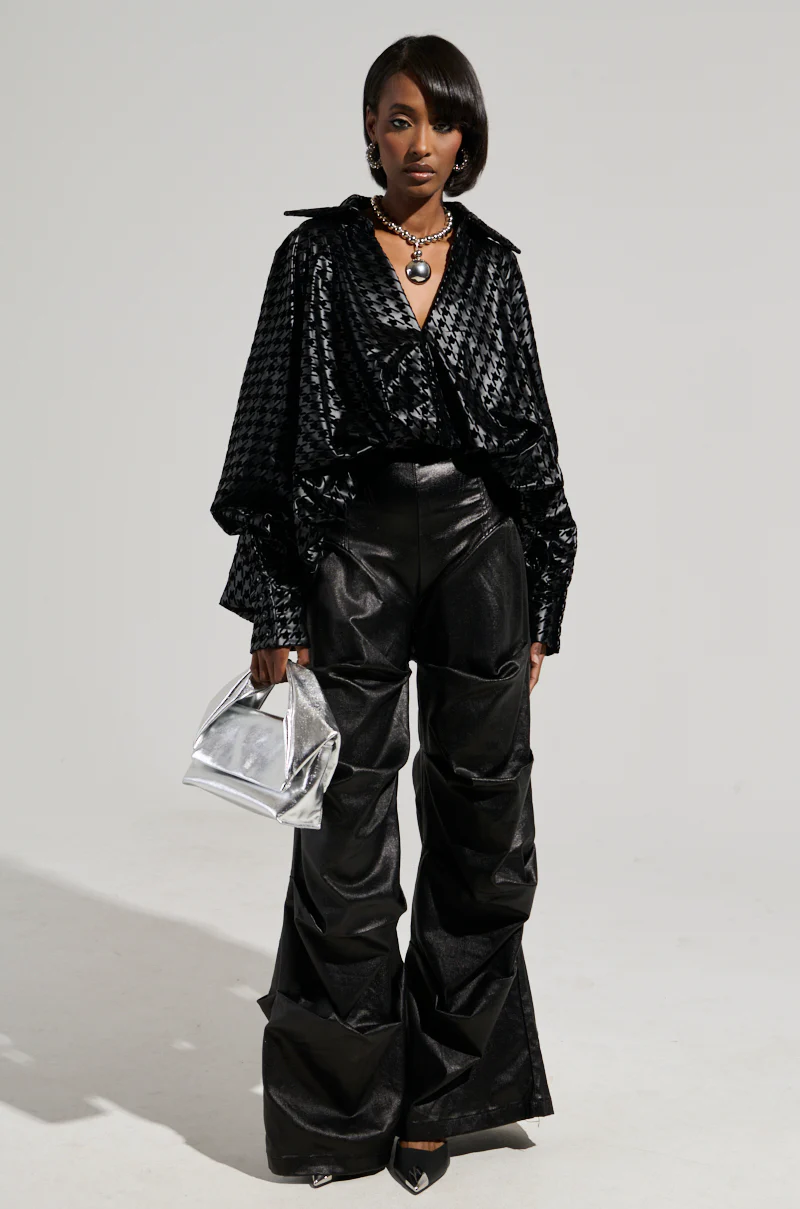 MIXED MESSAGES FAUX LEATHER PANT - Image 5