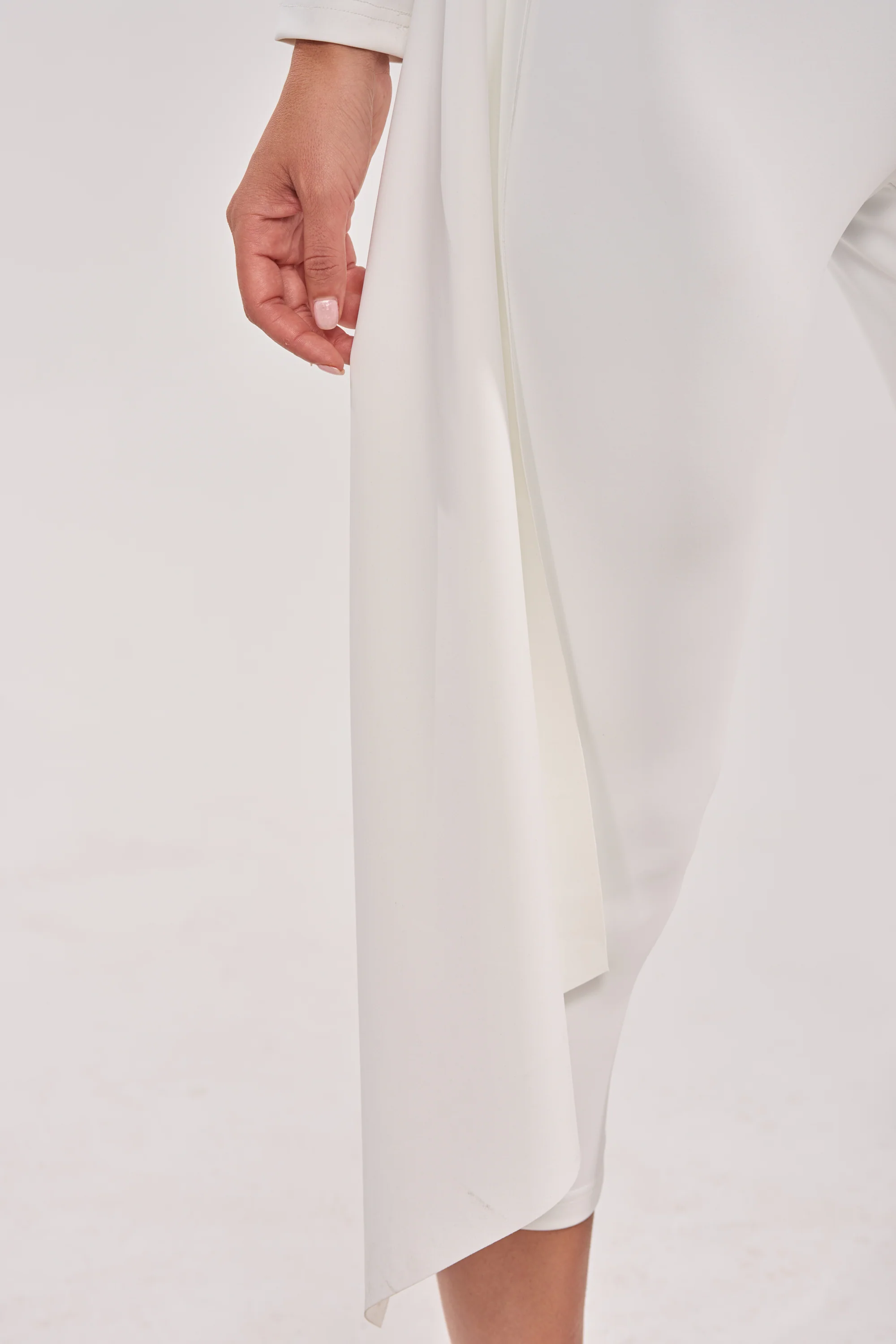 MODEL OFF DUTY TOP - Image 9