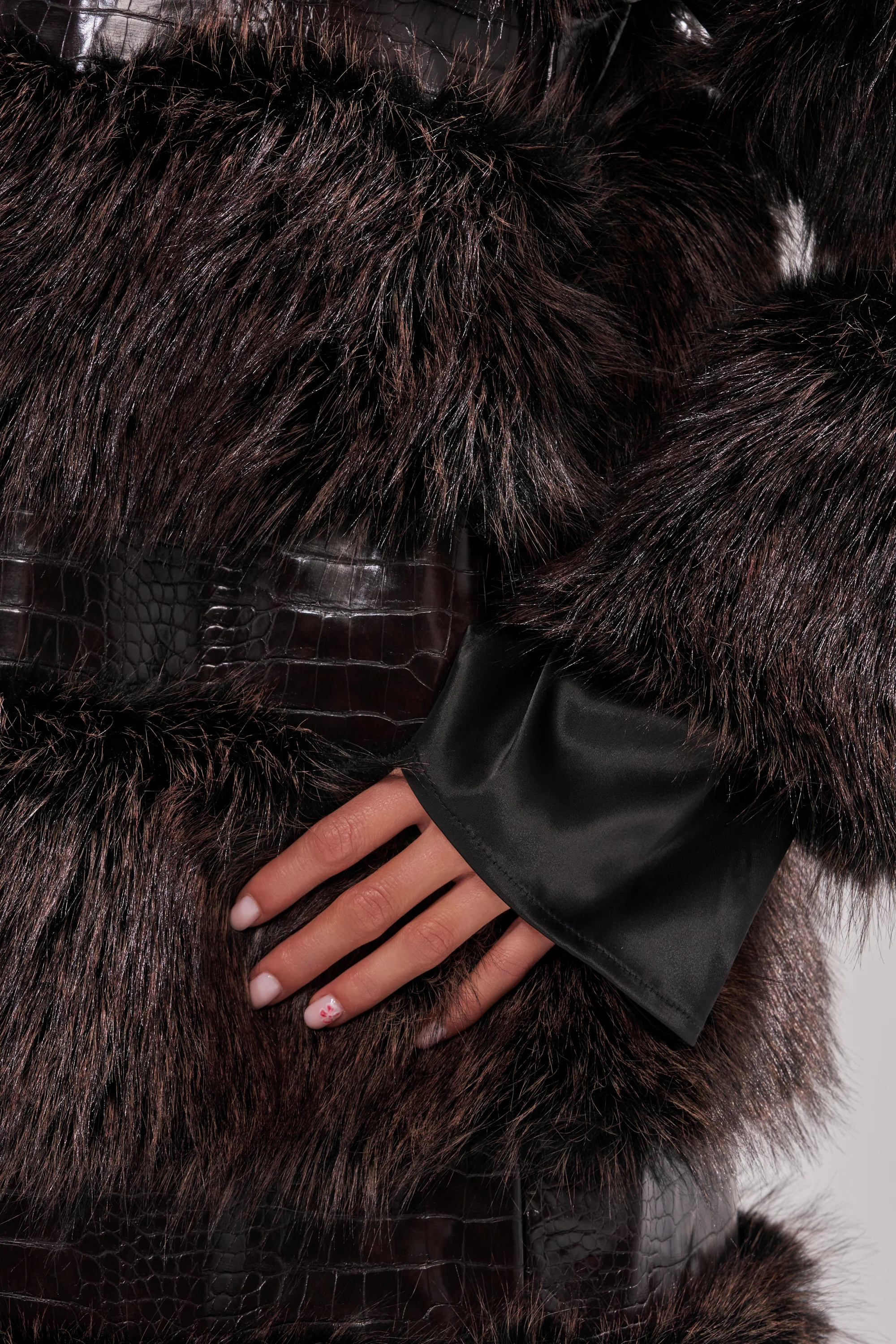 MOXIE FUR TRIM TRENCH - Image 11