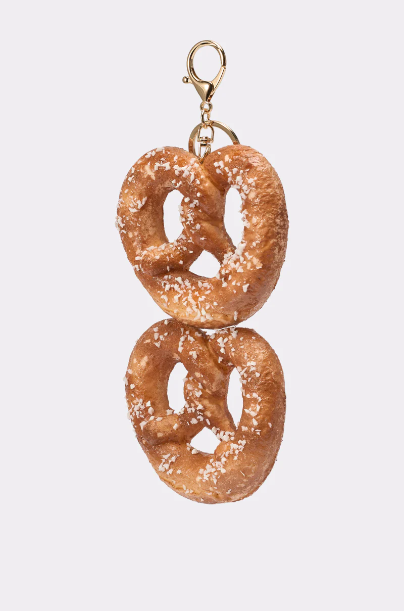 NEEDED SOME SALT OVERSIZED KEYCHAIN - Image 3
