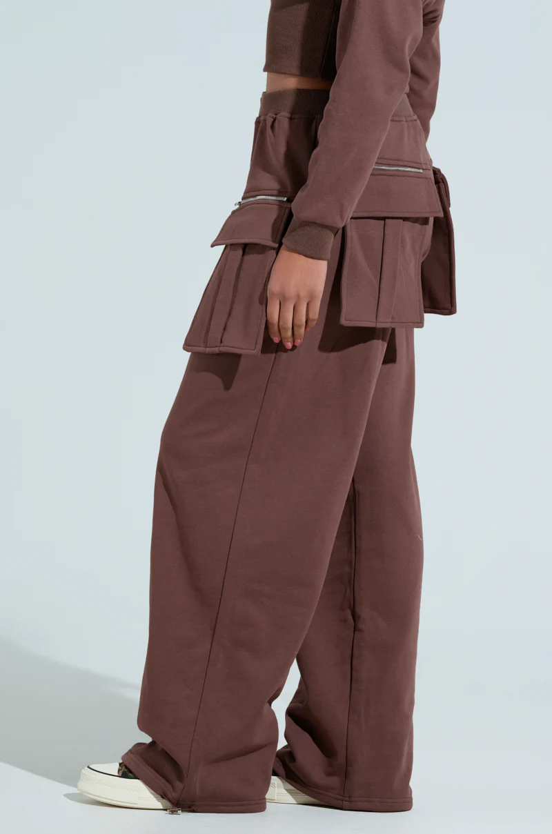 NIA ZIP OFF POCKET WIDE LEG SWEATPANT - Image 5