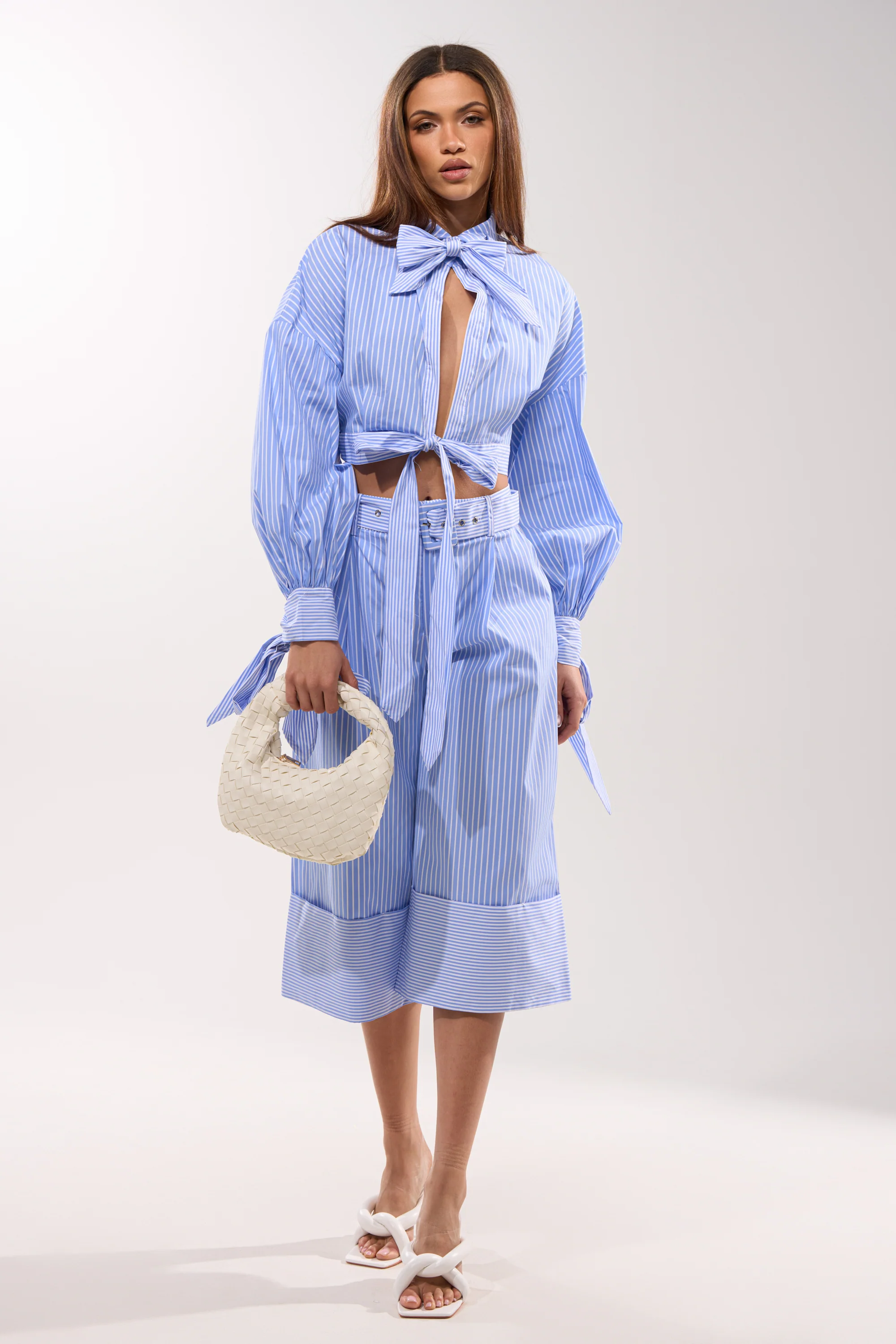 NOT LIKE ANYONE ELSE POPLIN SHORT - Image 2