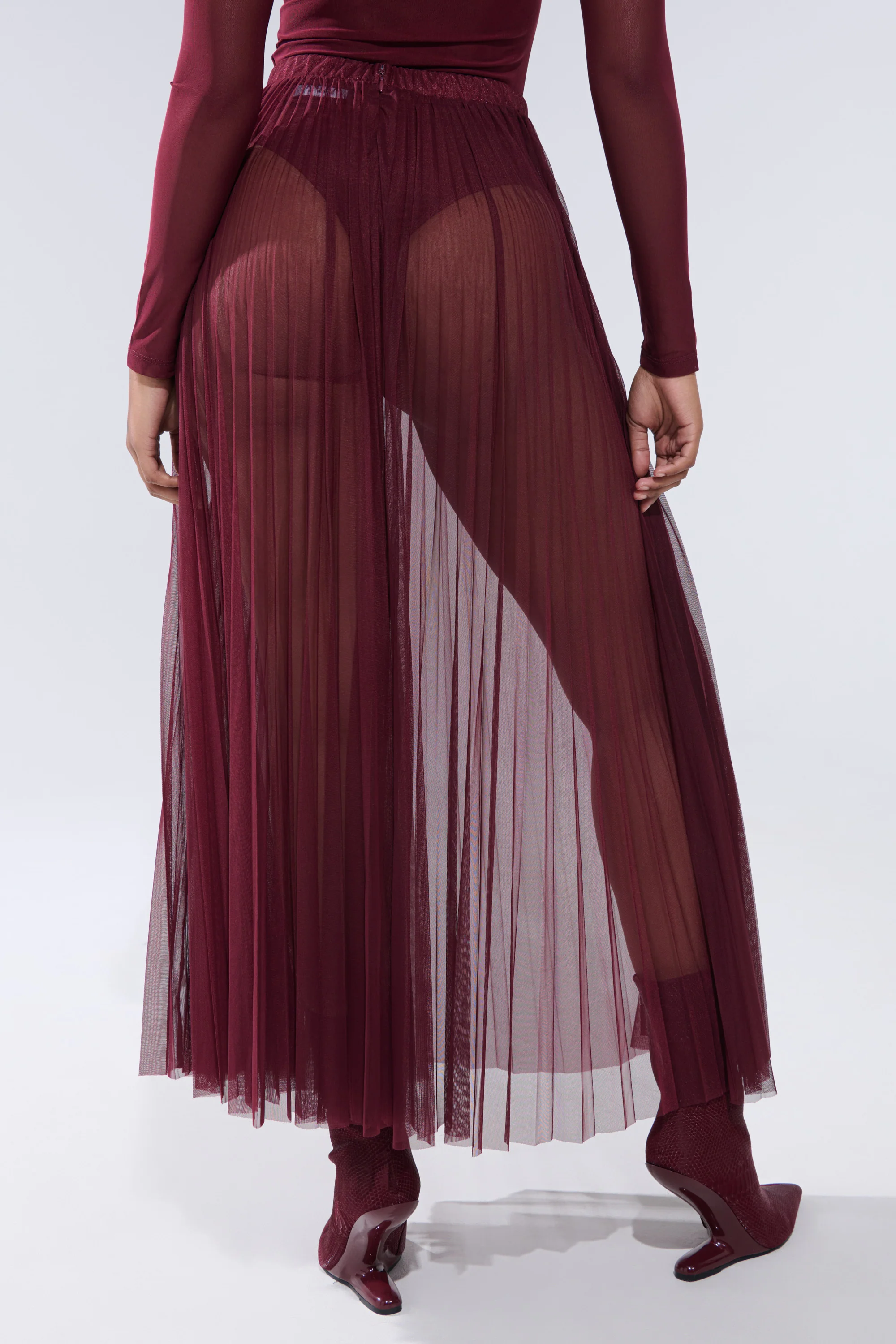 ON FIRE MESH MAXI SKIRT - Image 5