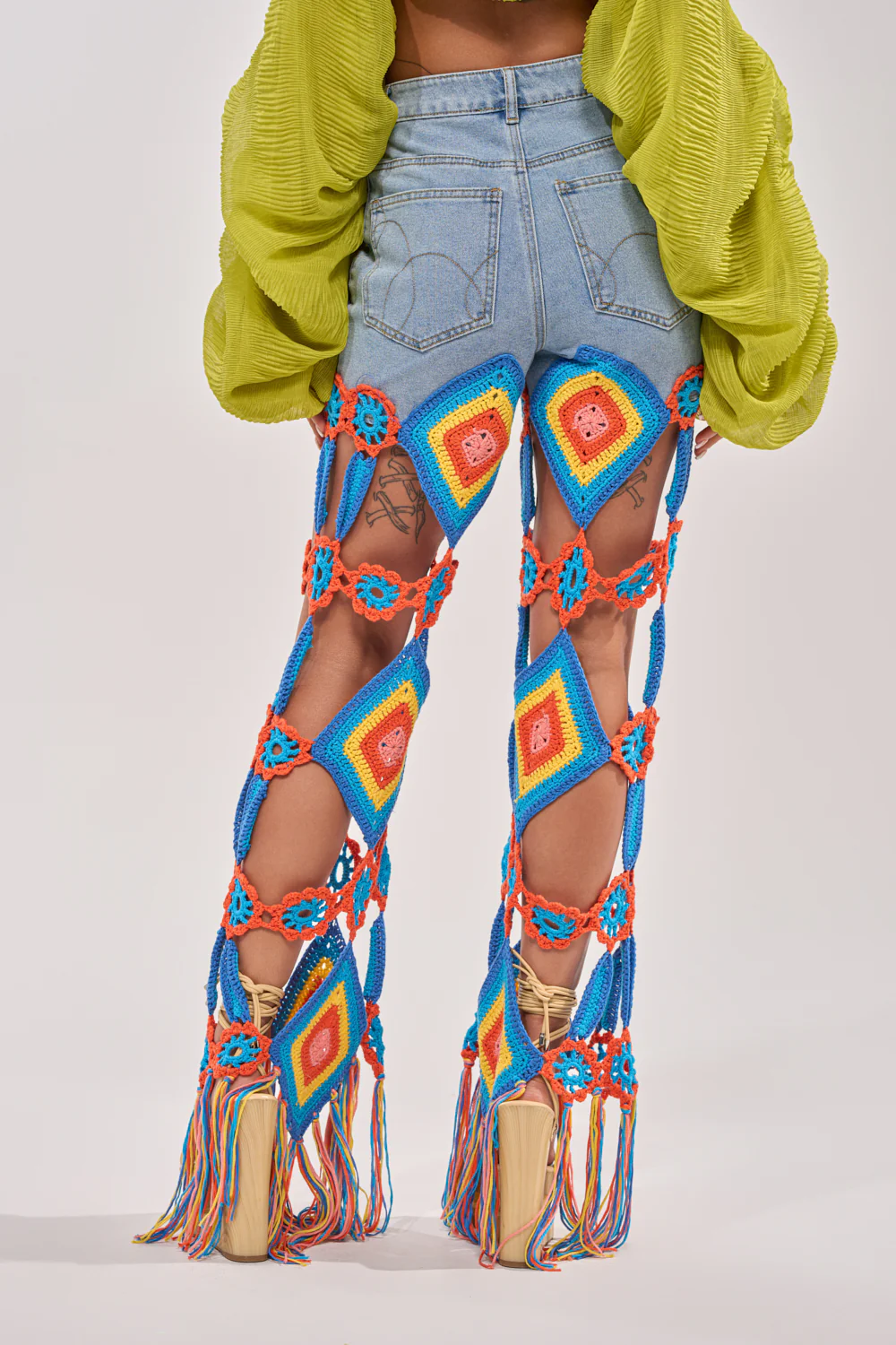 OUT OF OFFICE CROCHET DENIM JEANS - Image 4