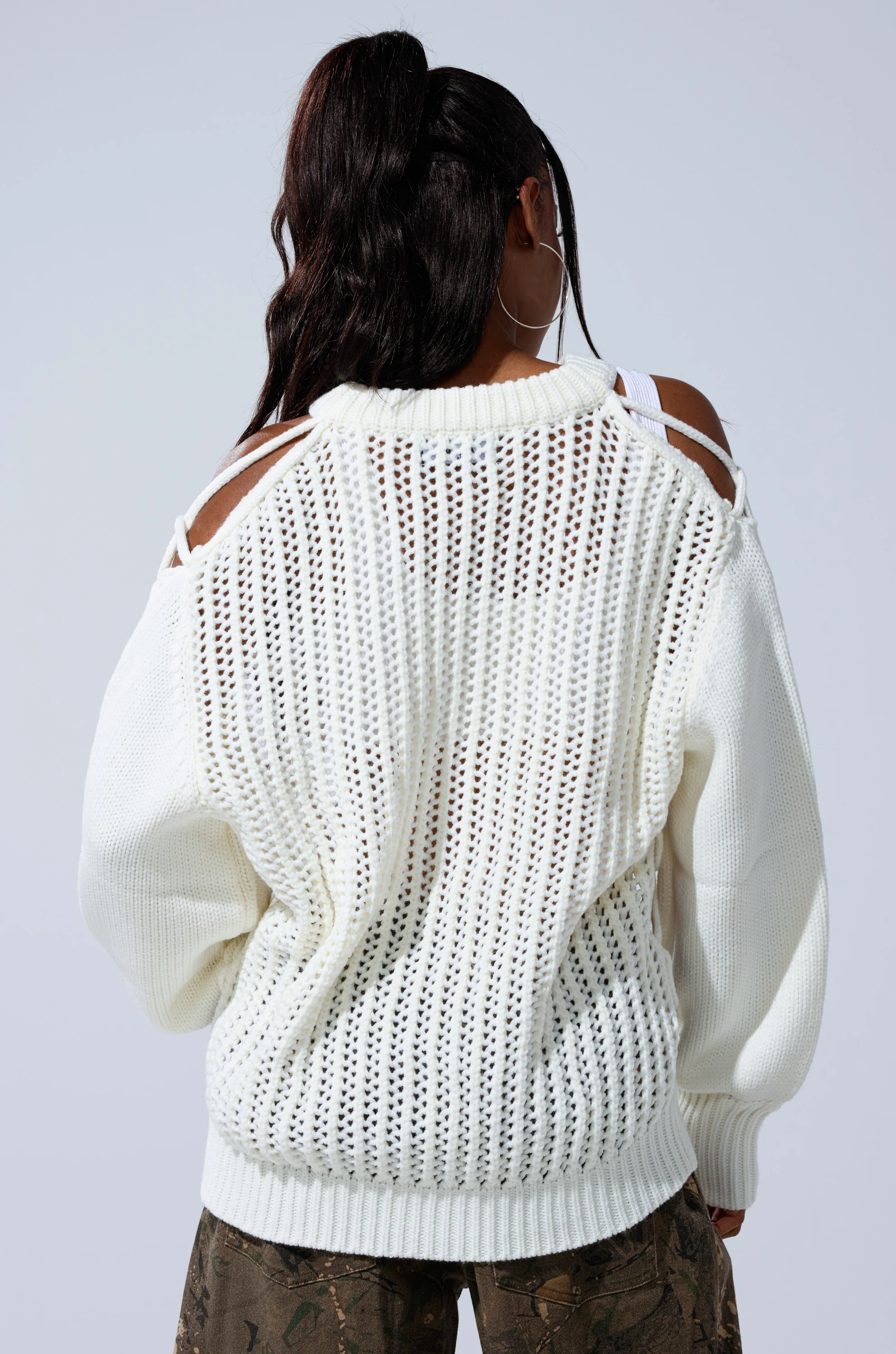 OVER THE TOP CUT OUT OVERSIZED SWEATER - Image 5