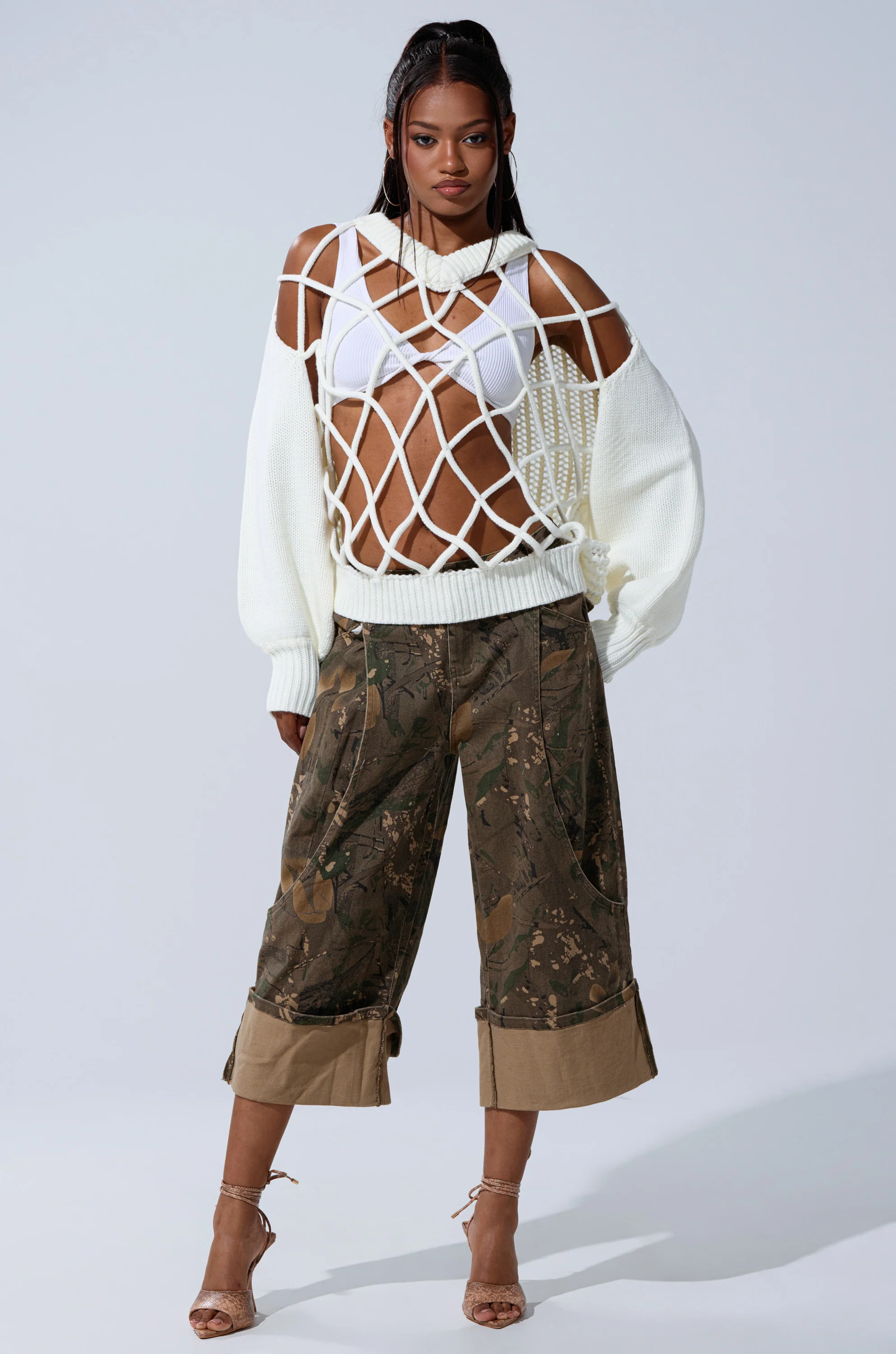 OVER THE TOP CUT OUT OVERSIZED SWEATER - Image 6