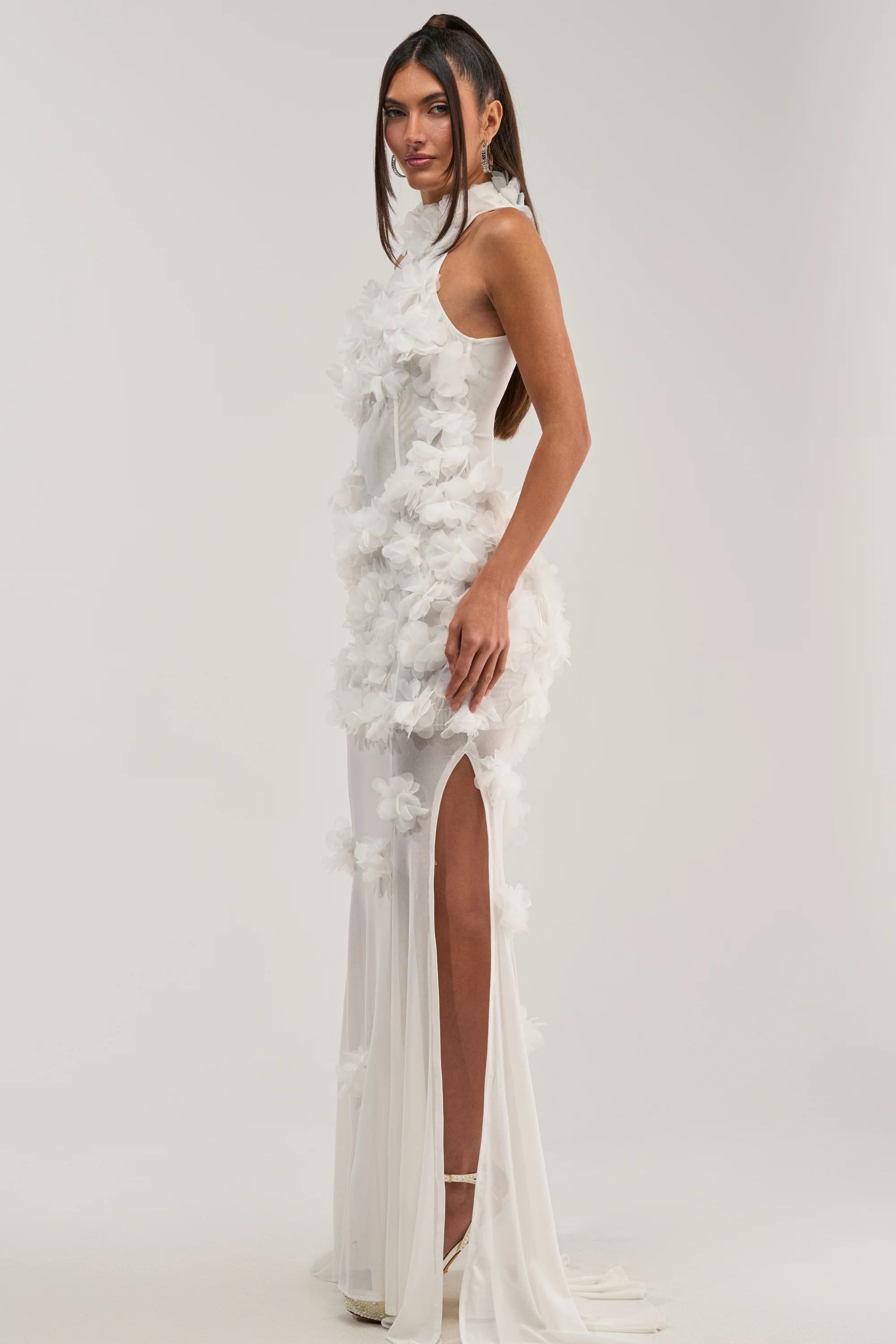 PARTY FAVOR RUFFLE MAXI DRESS IN WHITE - Image 5