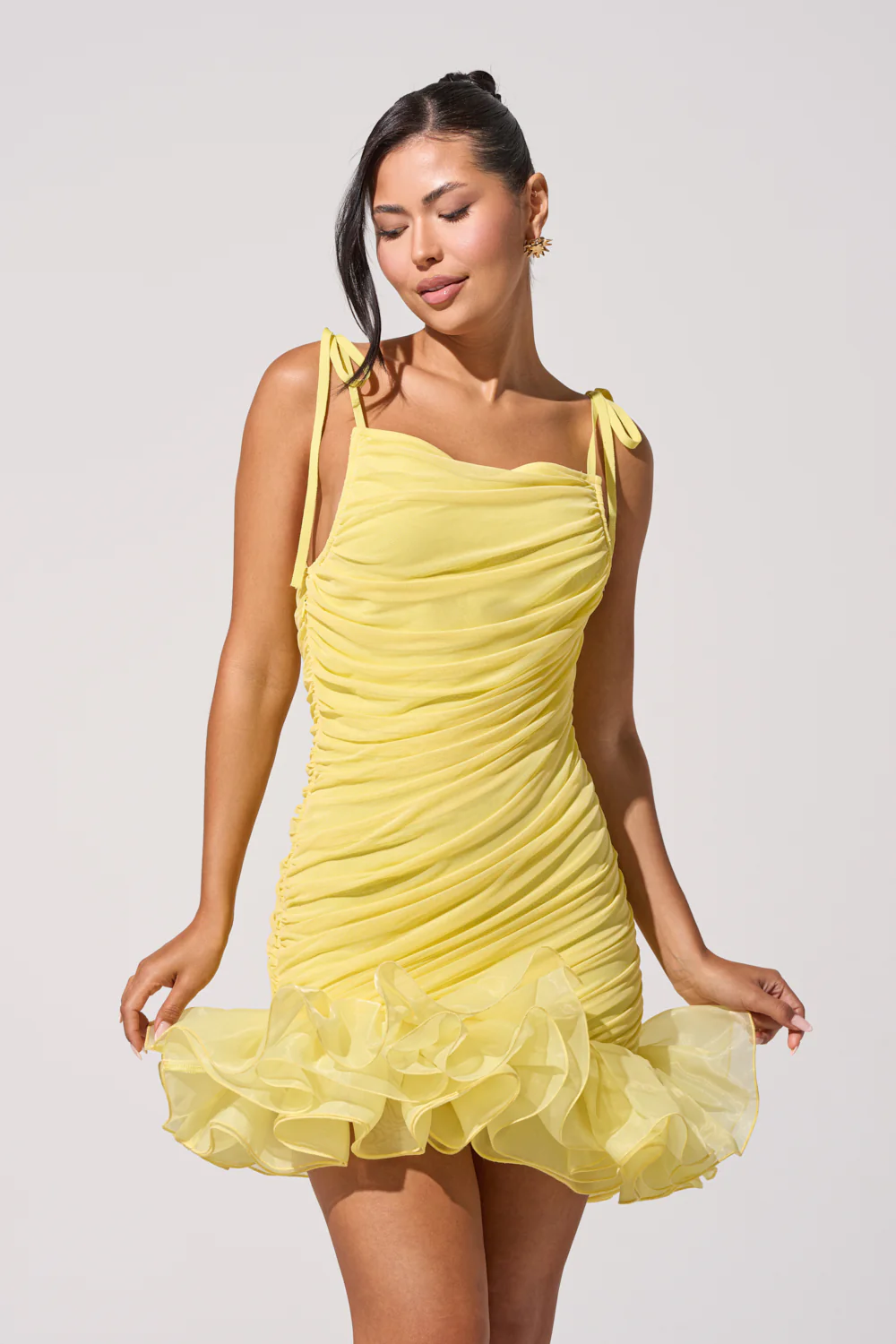 PRINCESS PEPLUM MINI DRESS IN YELLOW - Image 4