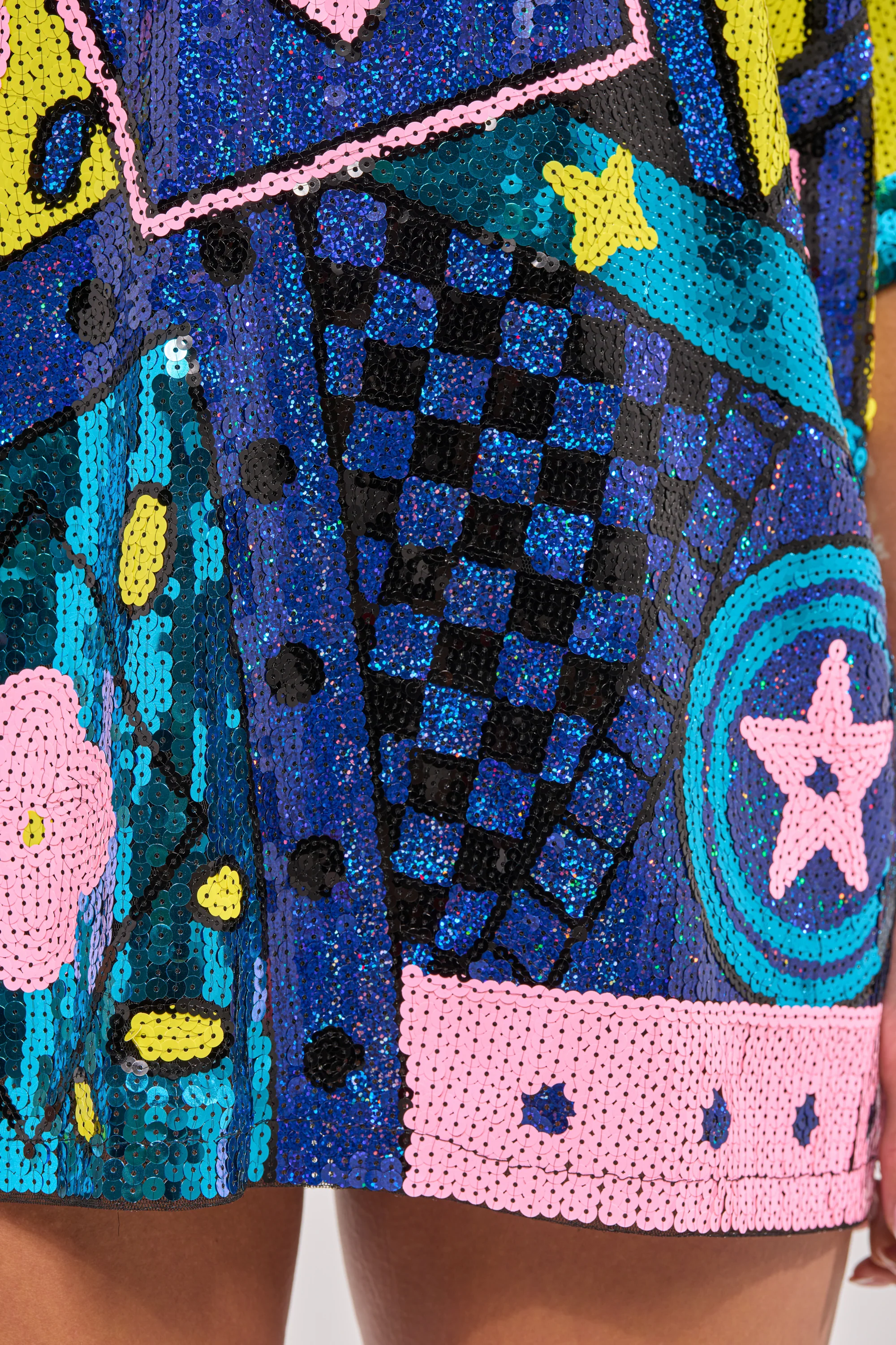 QUEEN OF HEARTS SEQUIN TSHIRT DRESS - Image 8