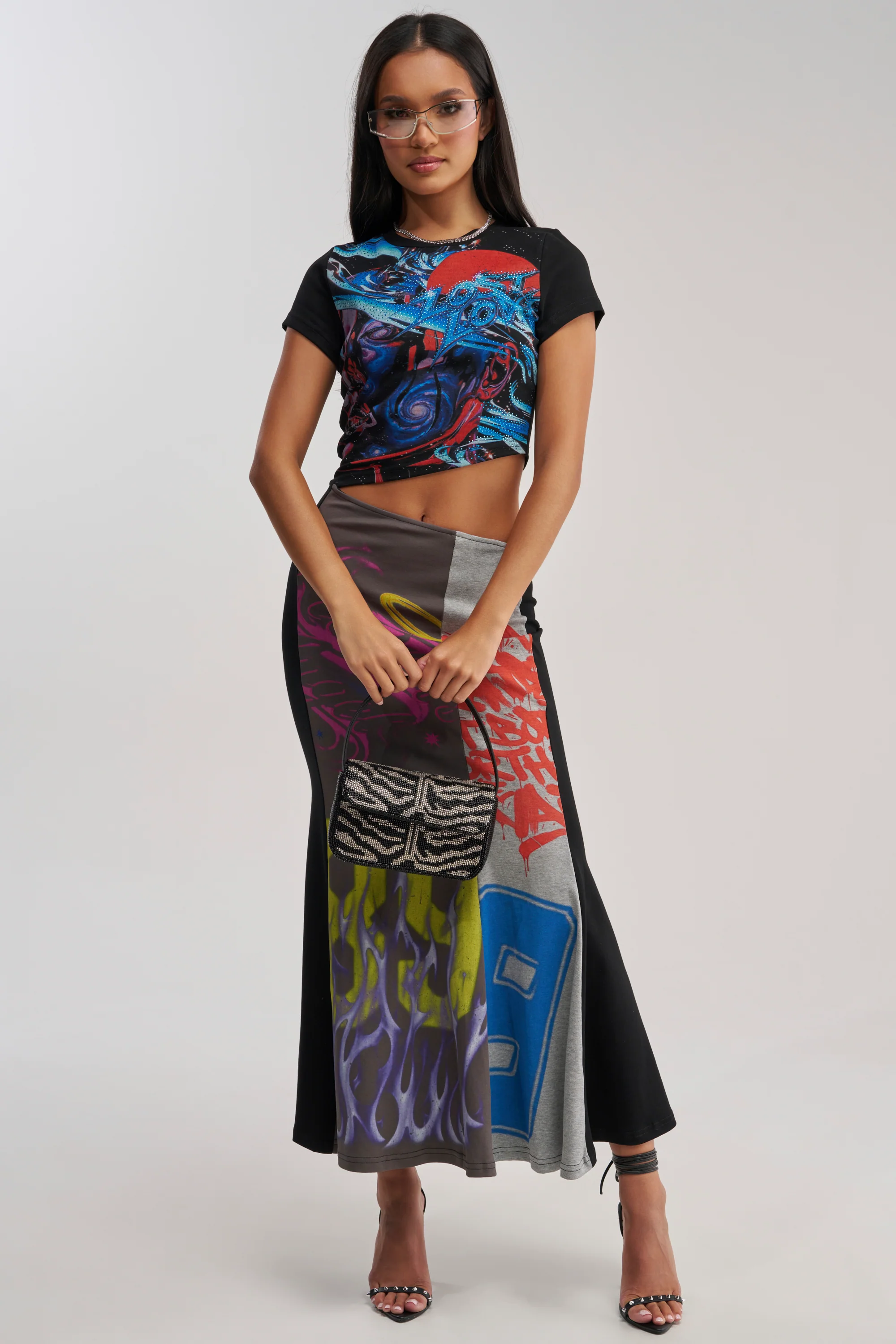 RACE YA GRAPHIC MAXI DRESS WITH SIDE CUTOUT - Image 2